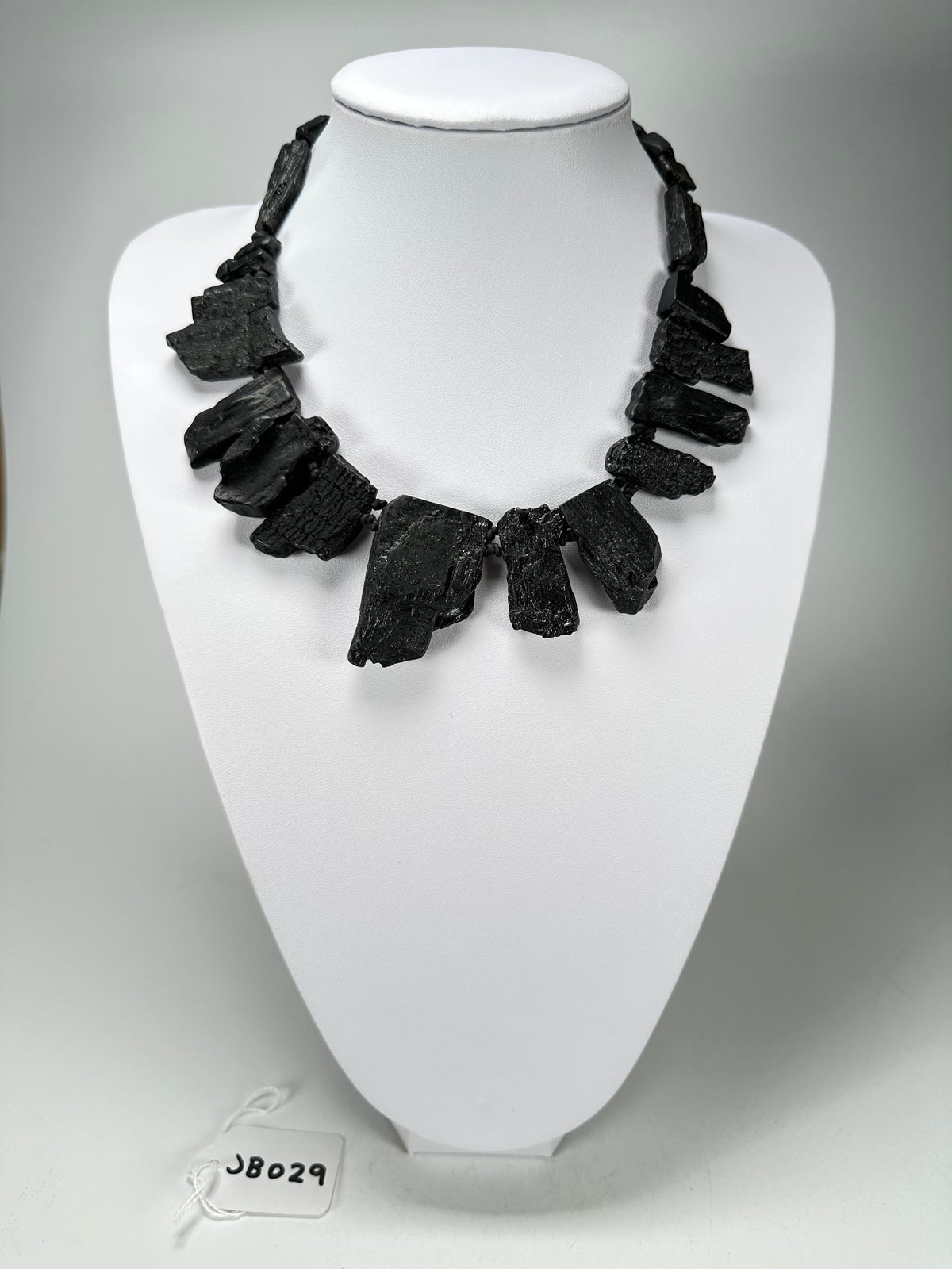 Jackie Brazil "Black Pieces" Charcoal Large Choker Necklace ( N2730 )