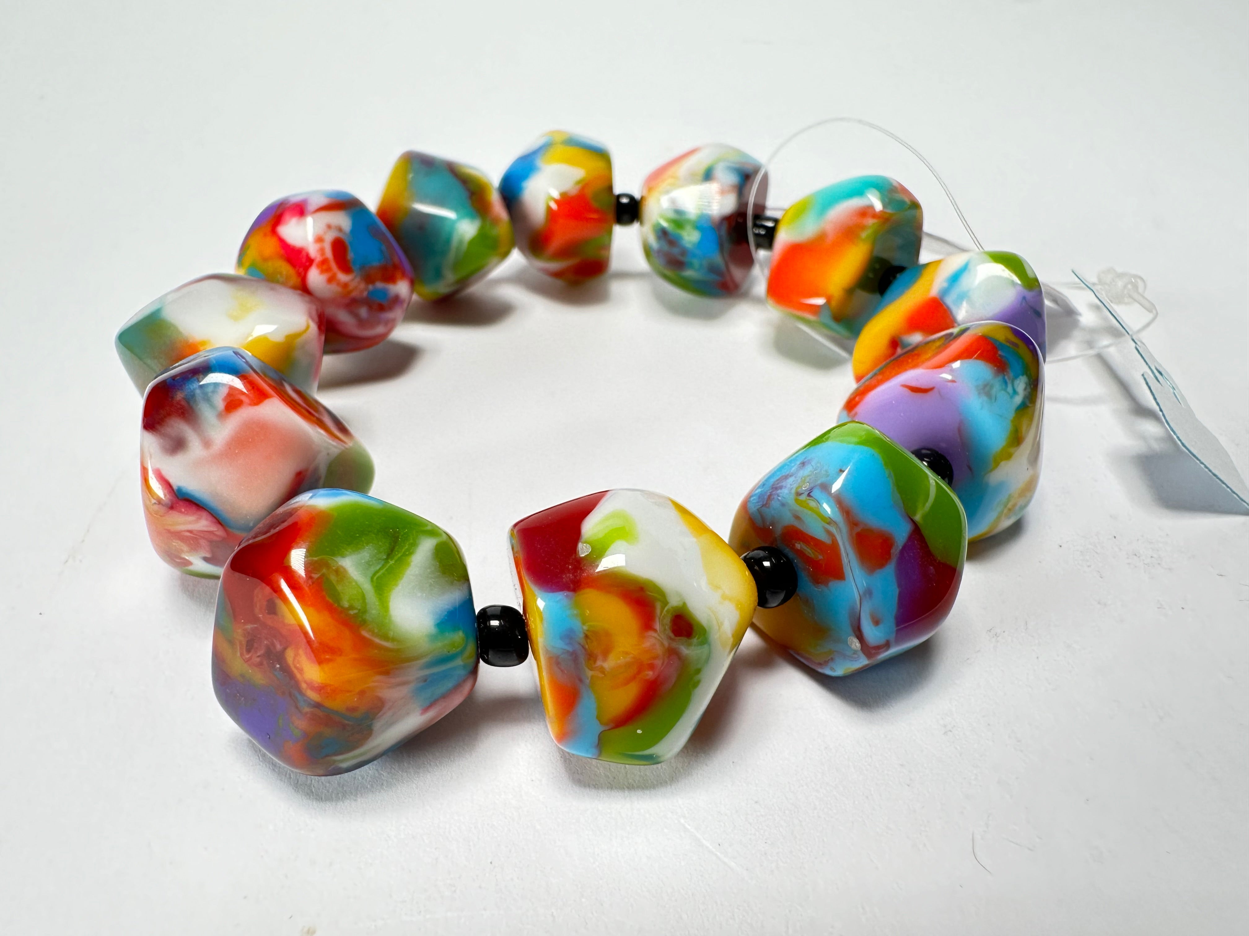 Jackie Brazil "Camille" Kandinsky Small Abstract Stones Resin Bracelet ( B0930 )