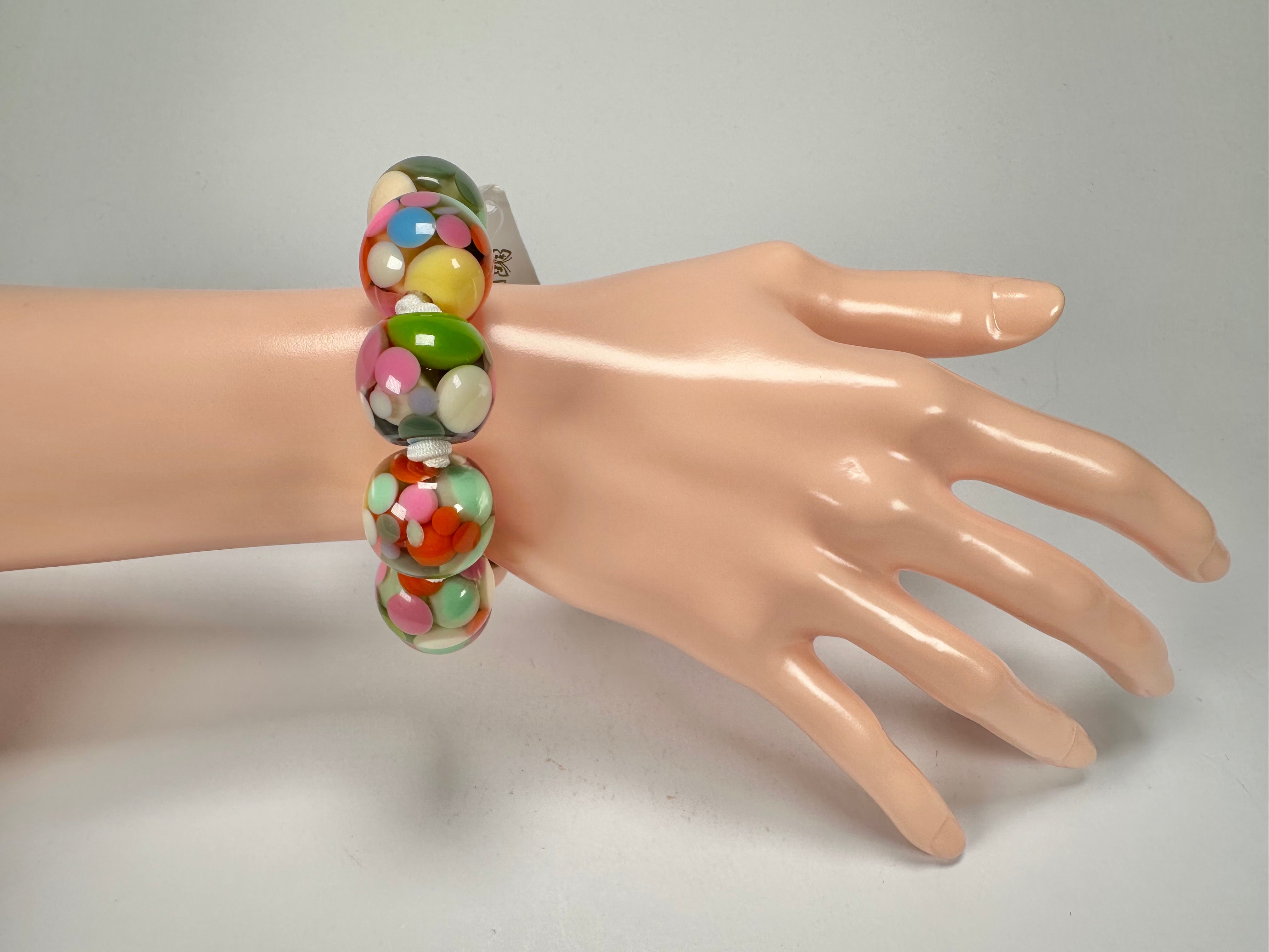 Jackie Brazil "Spots" Spotted Balls On Elastic Resin Bracelet ( B1470 )