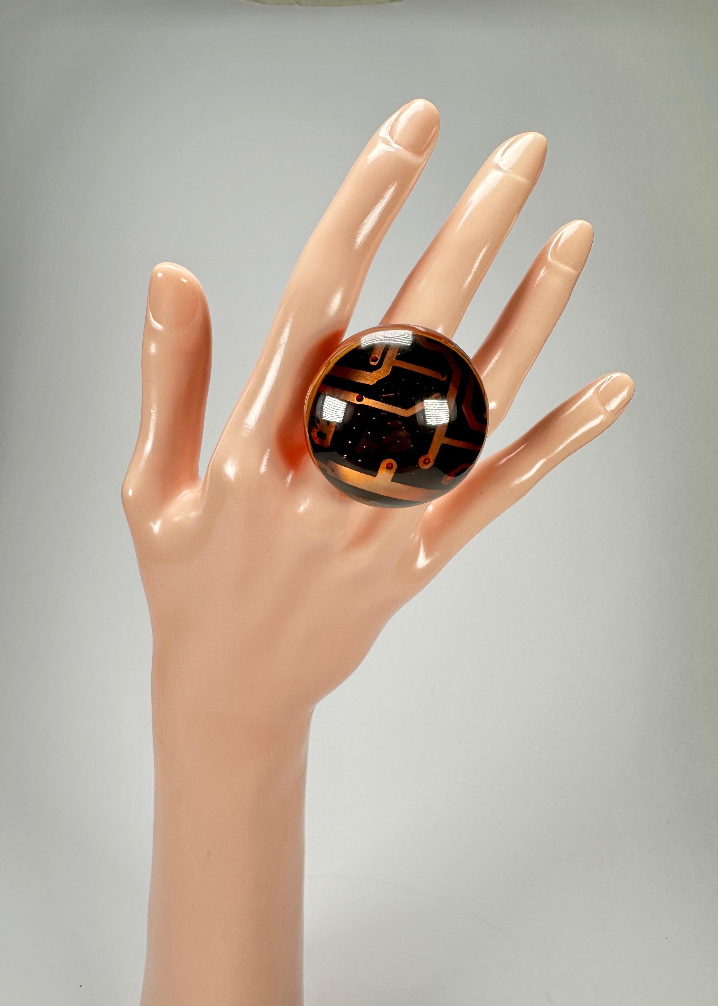 Jackie Brazil "Queen" Digital Oval Round Ring ( R3212 ) Size UK-P / US-7.5