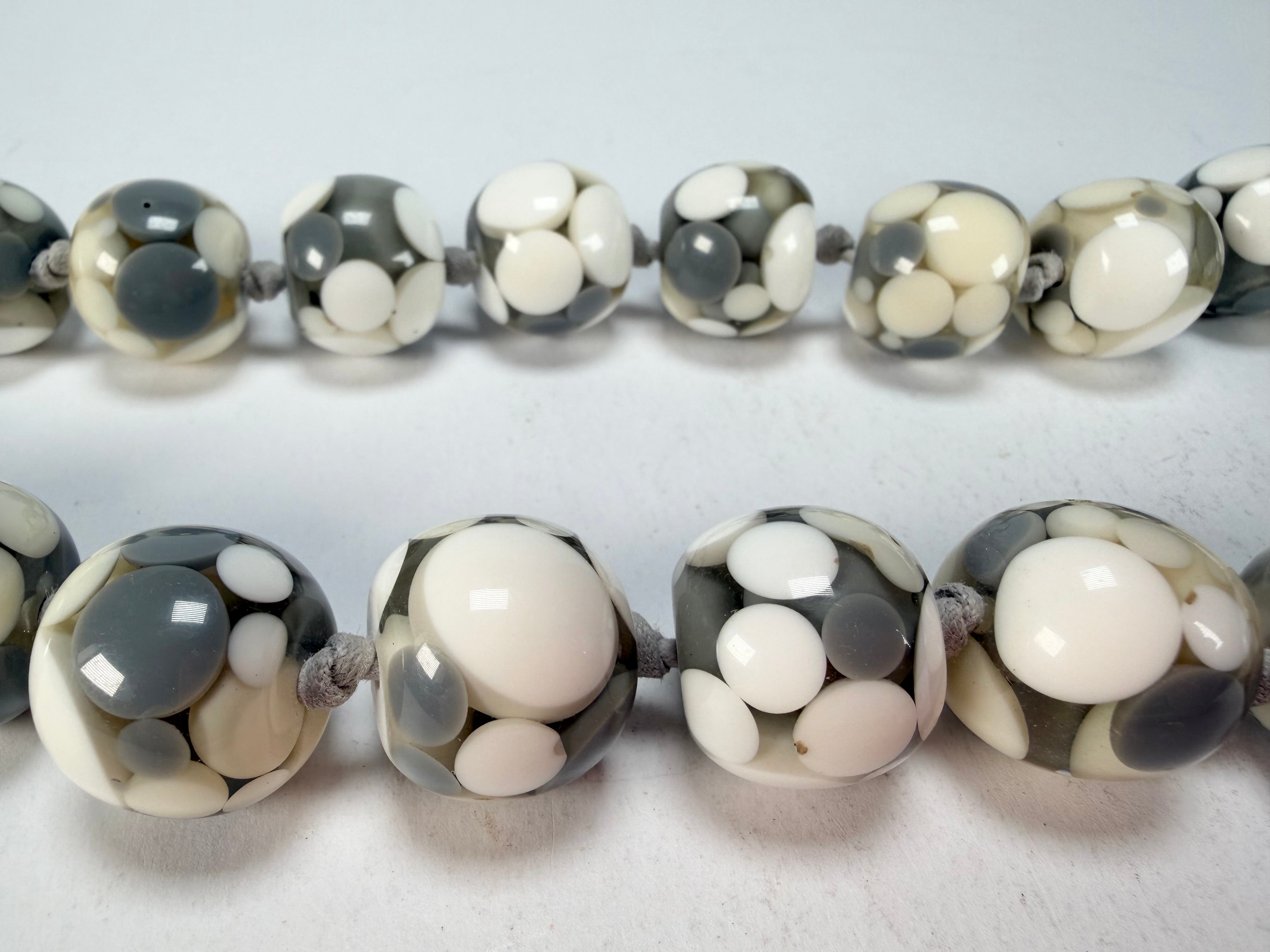 Jackie Brazil "Spotted Balls" Cream Spots Resin Necklace 50cm ( N1500 )