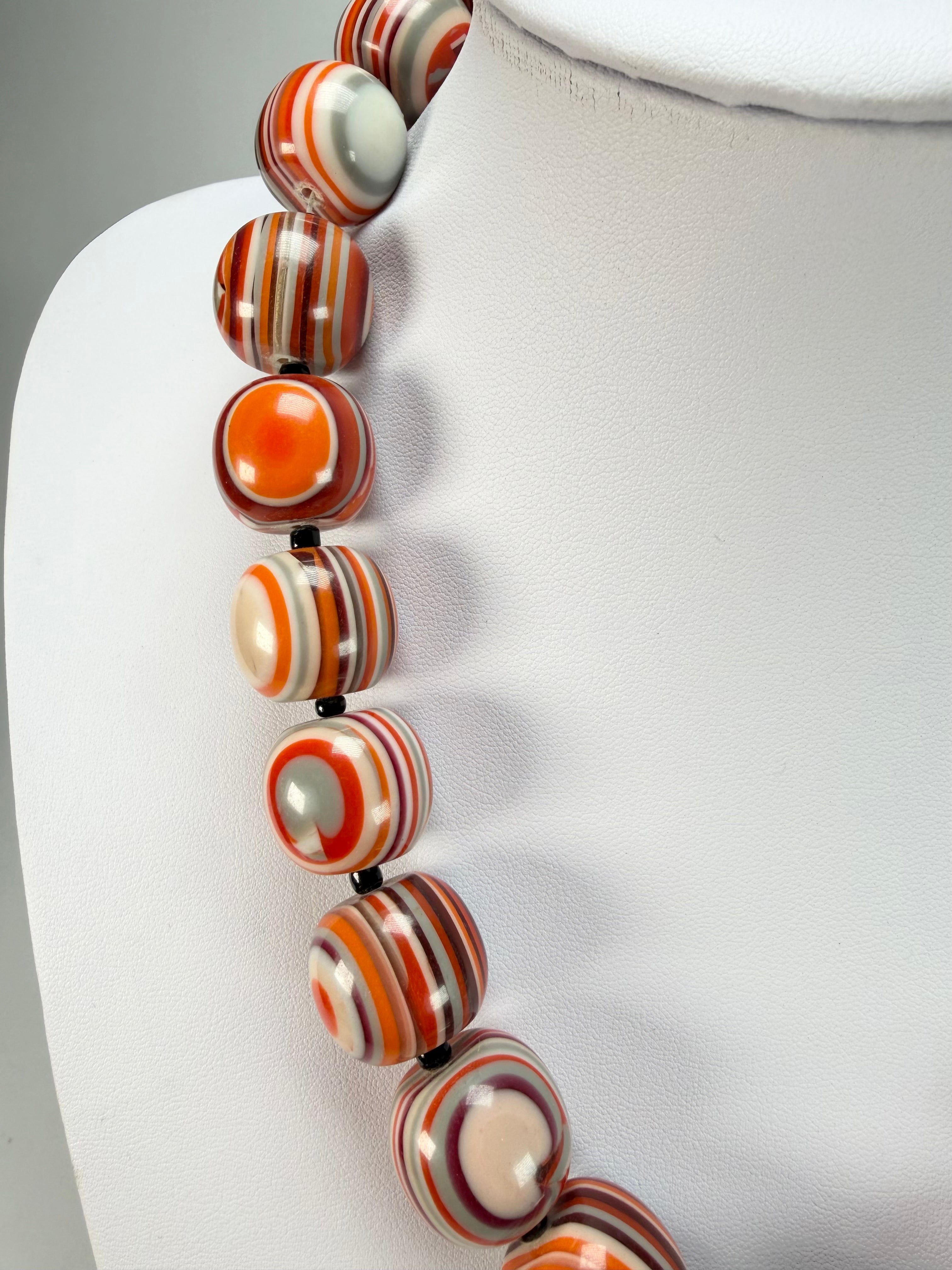 Jackie Brazil "Cat Eyes" Orange Mix Liquorice Balls Resin Necklace 50cm ( N0894 )