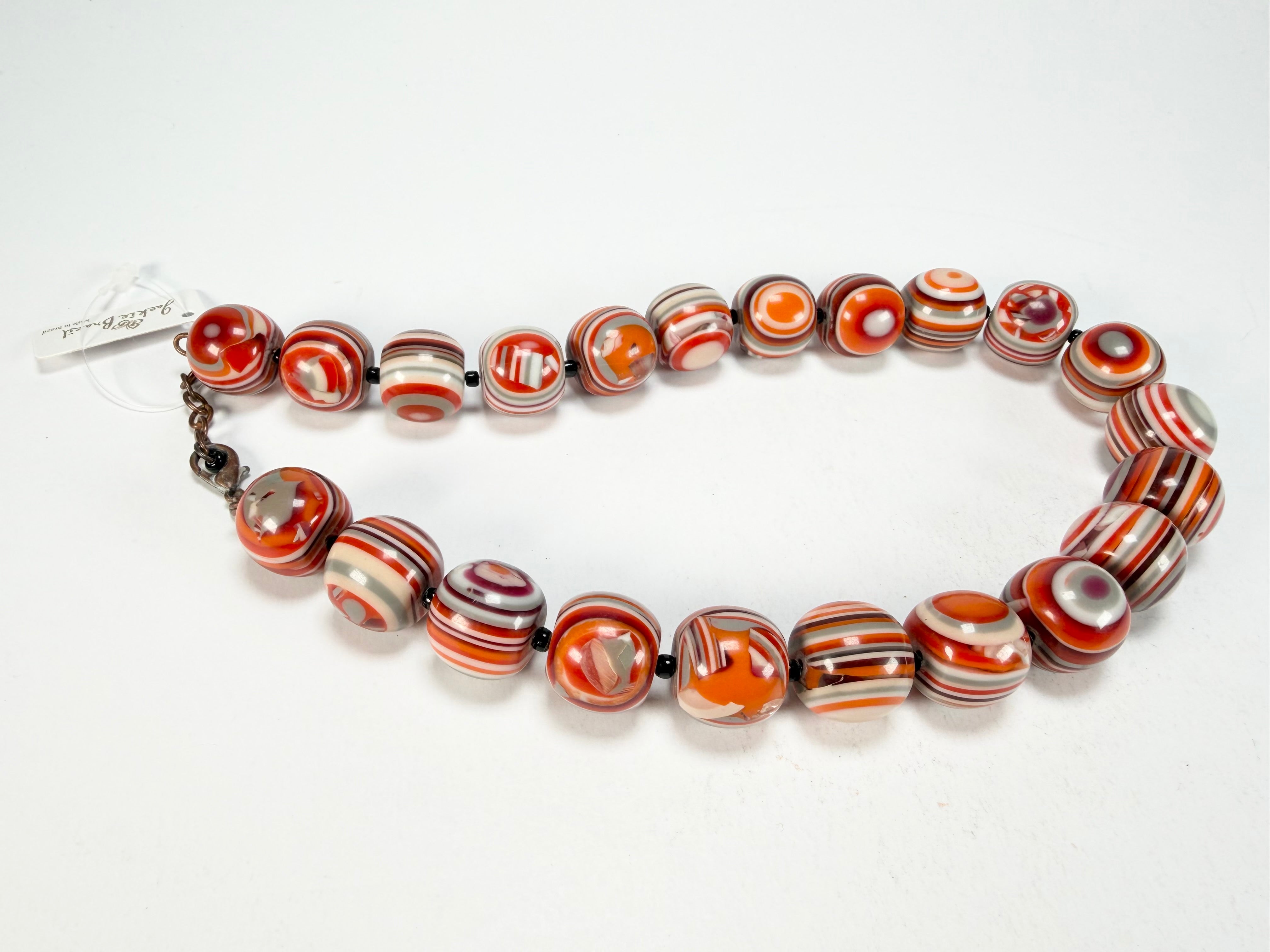 Jackie Brazil "Cat Eyes" Orange Mix Liquorice Balls Resin Necklace 50cm ( N0894 )