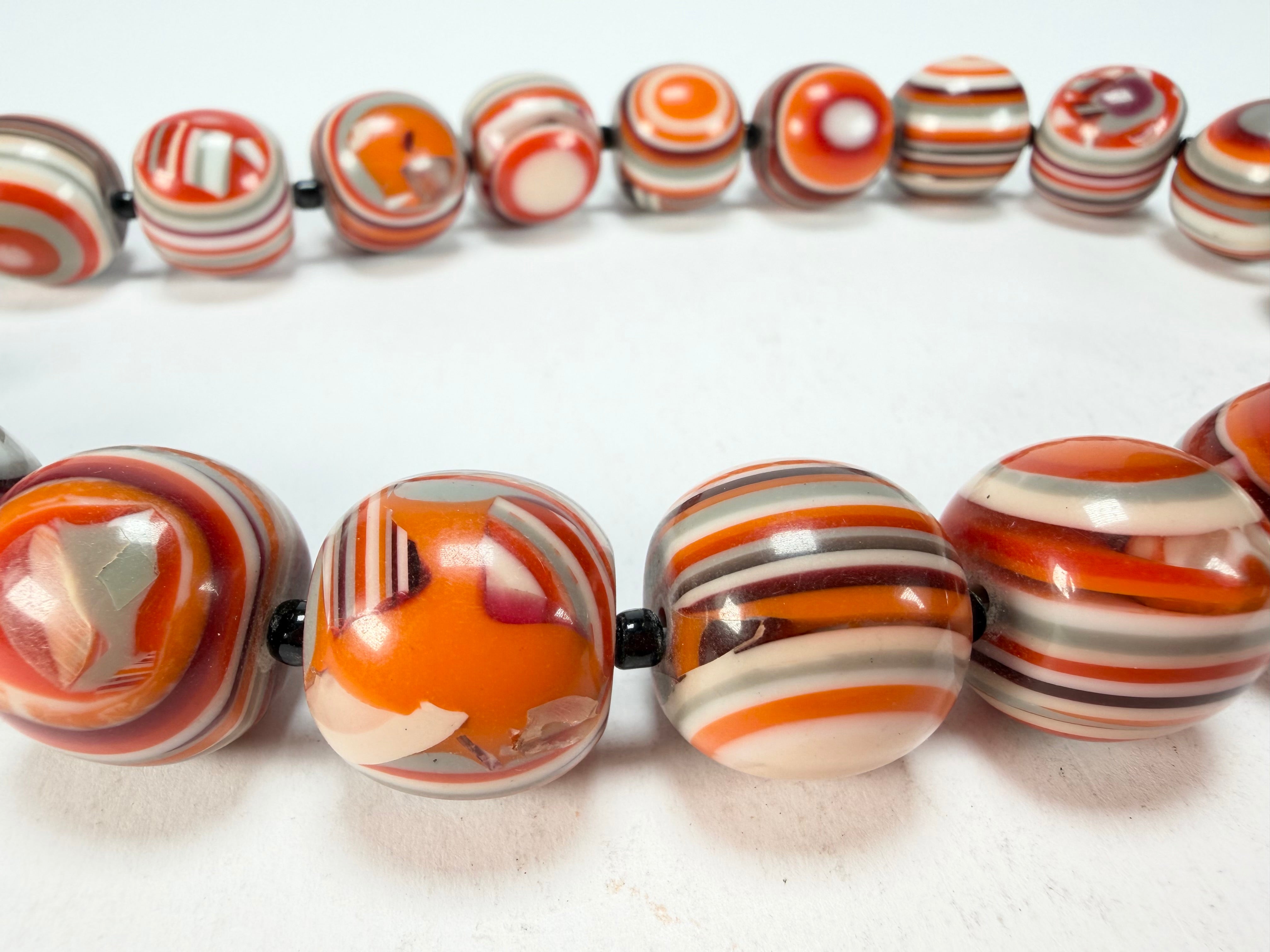 Jackie Brazil "Cat Eyes" Orange Mix Liquorice Balls Resin Necklace 50cm ( N0894 )