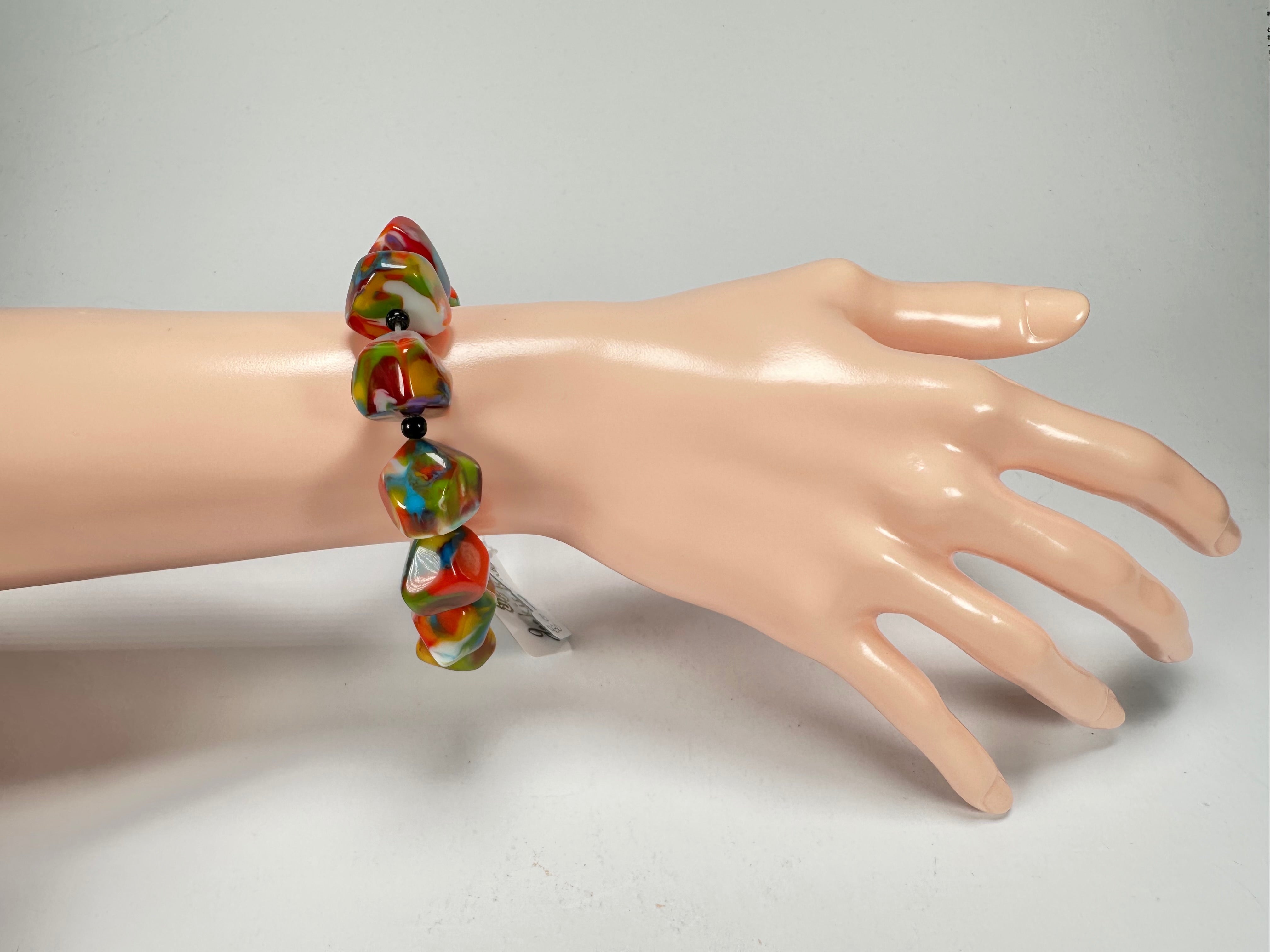 Jackie Brazil "Camille" Kandinsky Small Abstract Stones Resin Bracelet ( B0930 )