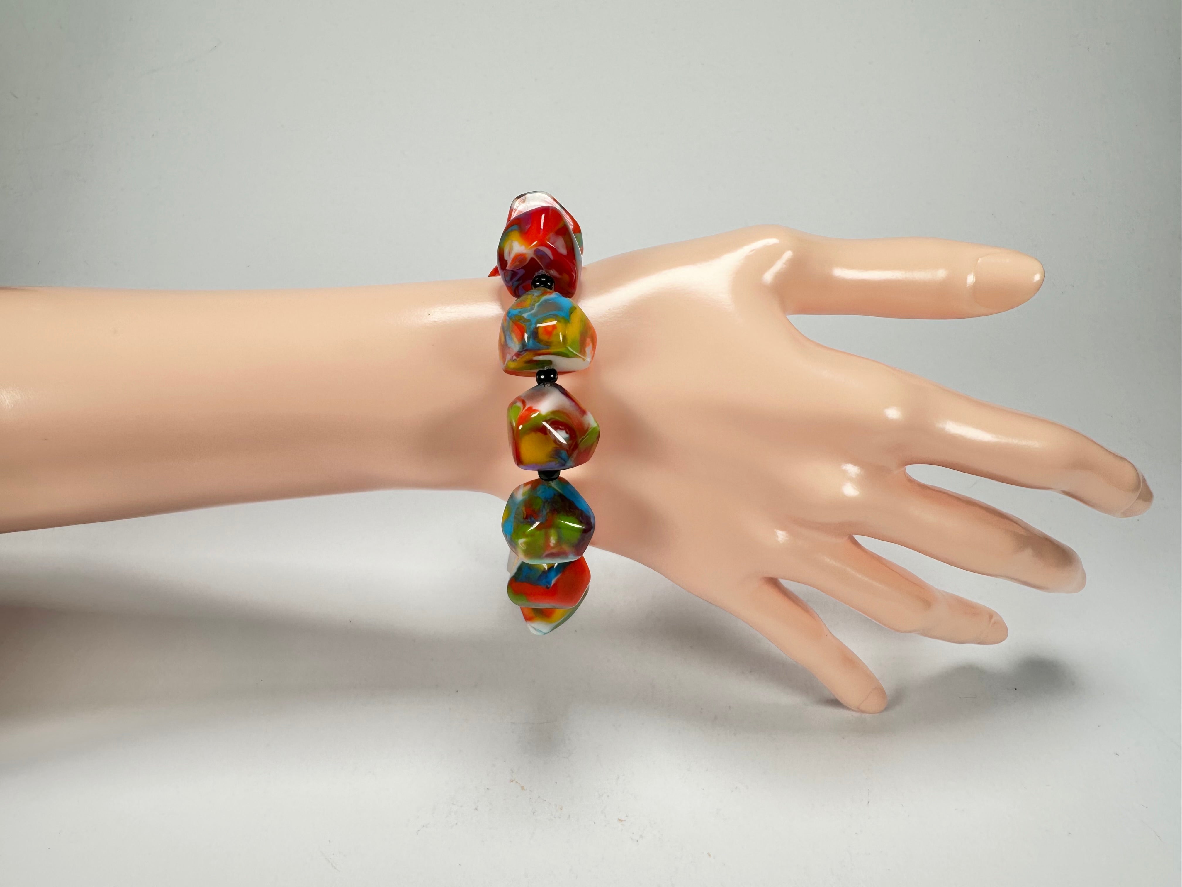 Jackie Brazil "Camille" Kandinsky Small Abstract Stones Resin Bracelet ( B0930 )