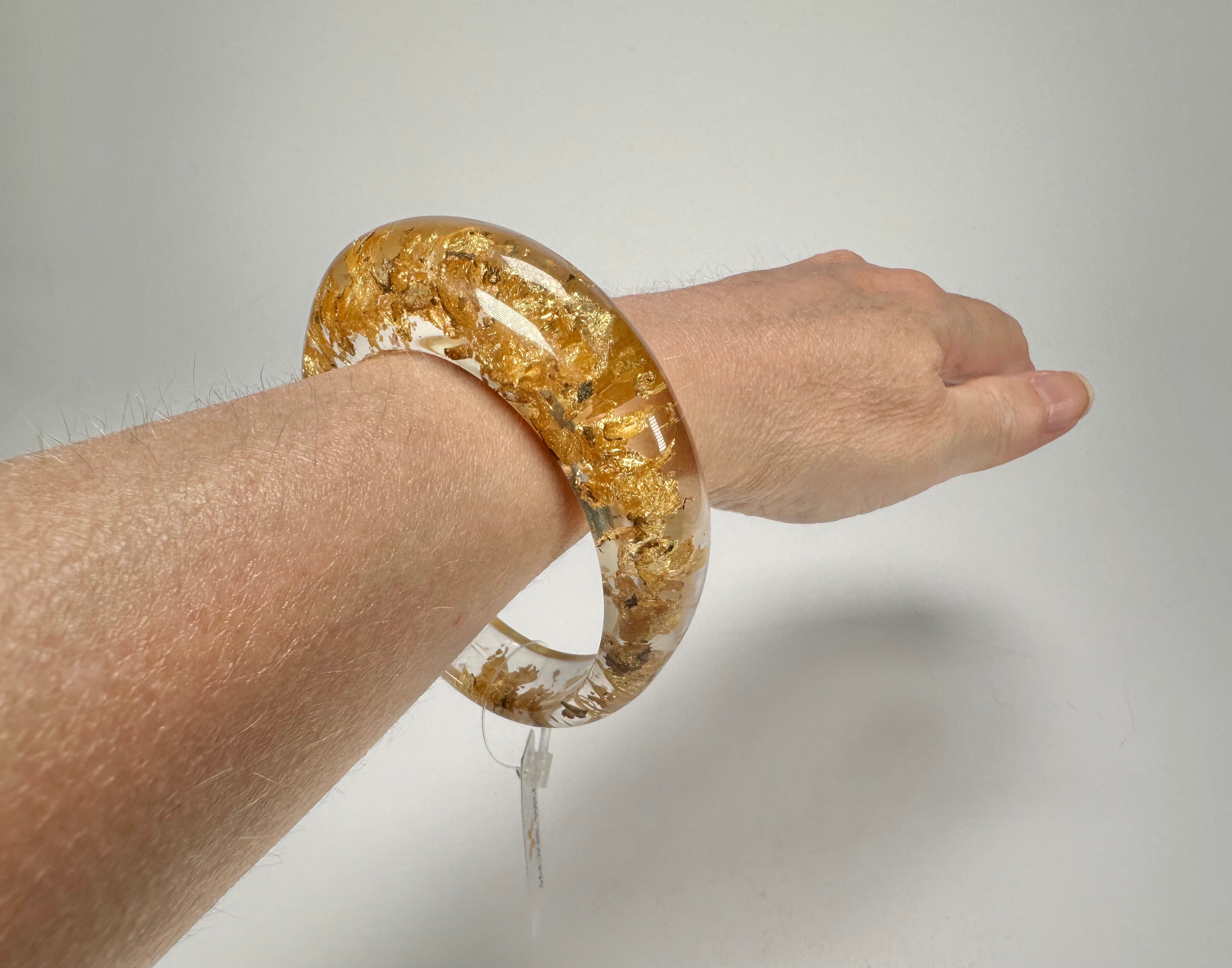 Jackie Brazil "Solid Oval" Gold Flakes 1.3cm Resin Bangle ( B0040 )