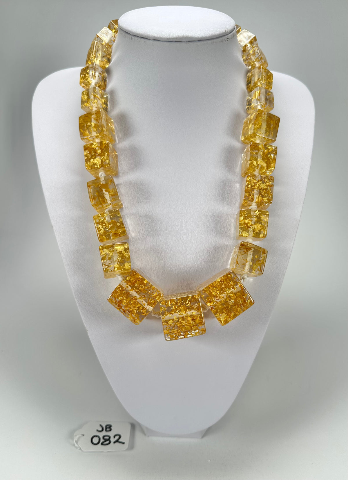 Jackie Brazil "Gold Flakes" Mix Size Liquorice Cubes Resin Necklace ( N3343 )