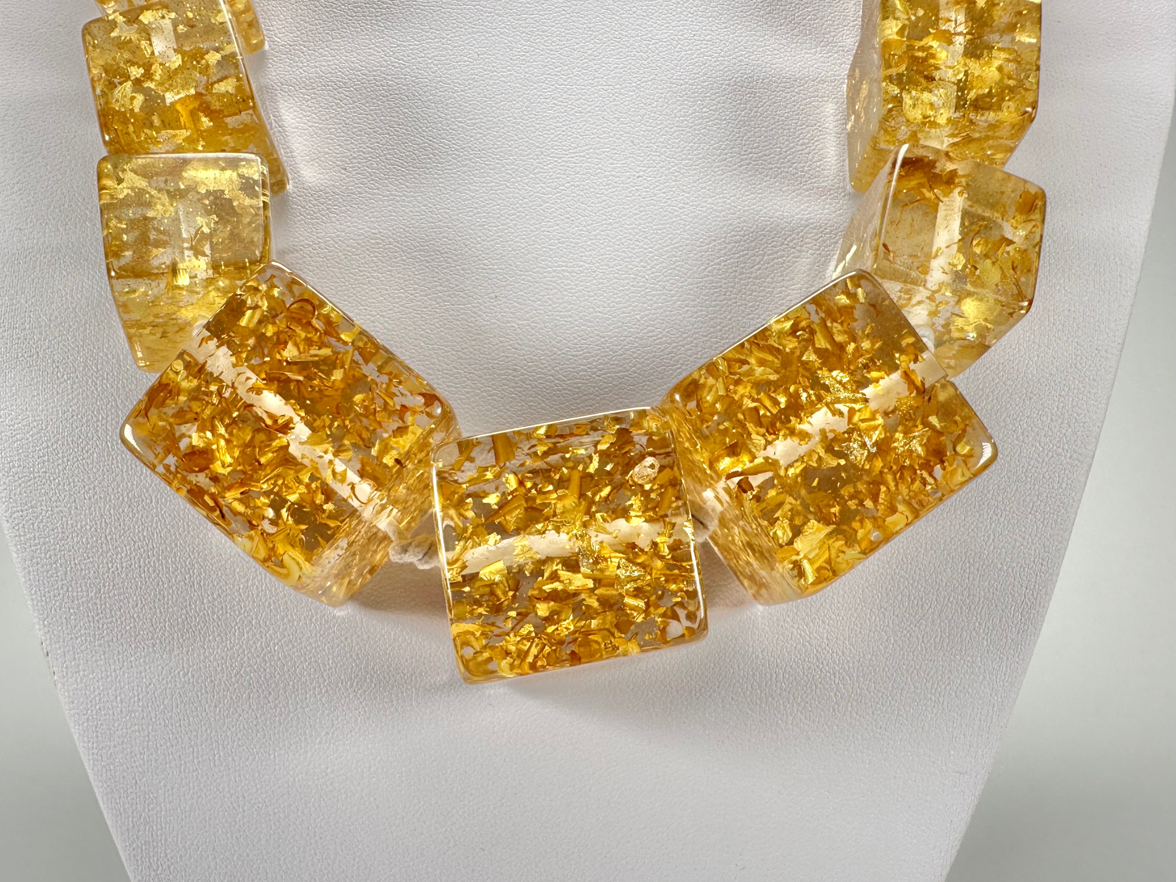 Jackie Brazil "Gold Flakes" Mix Size Liquorice Cubes Resin Necklace ( N3343 )