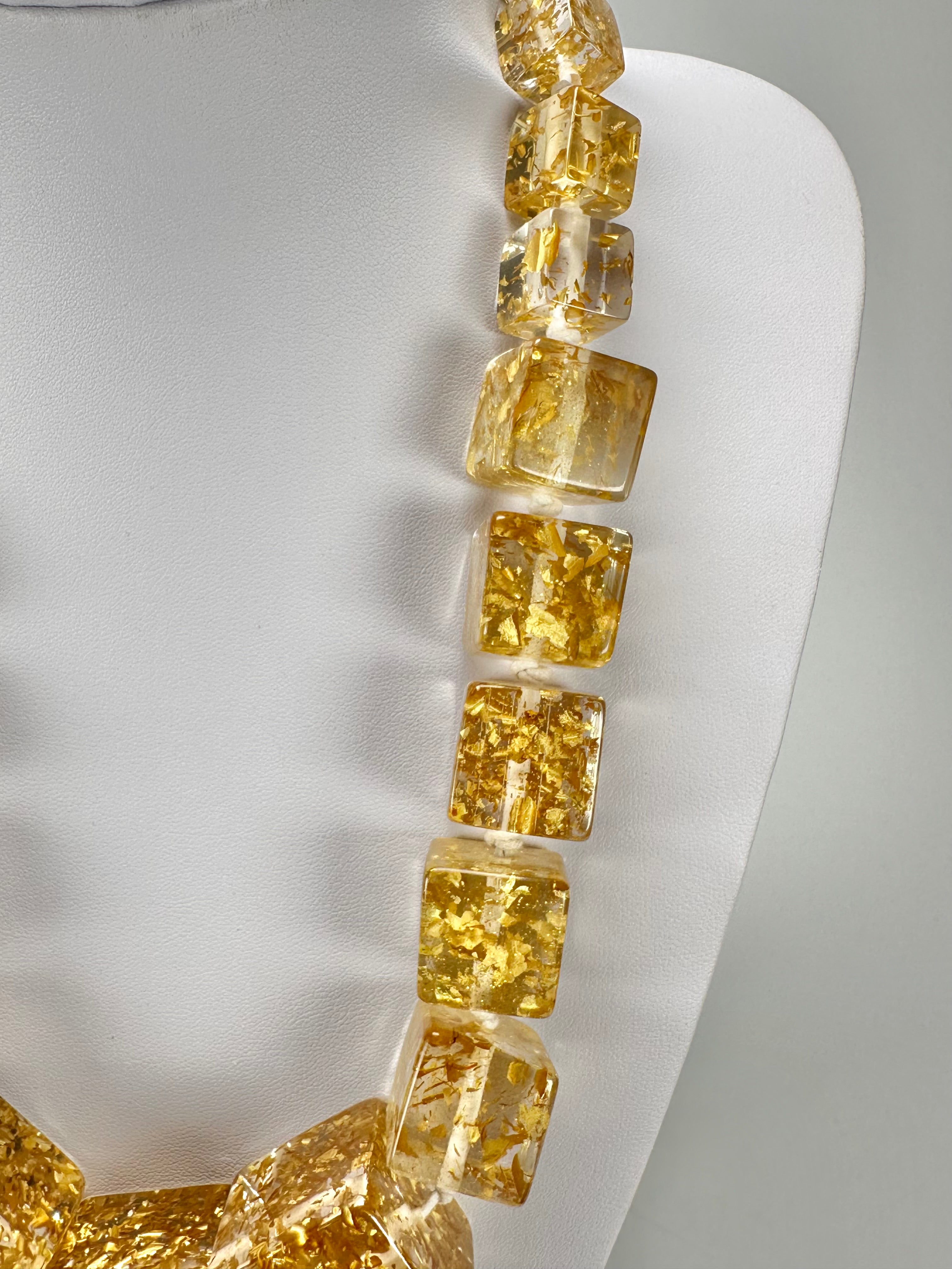 Jackie Brazil "Gold Flakes" Mix Size Liquorice Cubes Resin Necklace ( N3343 )
