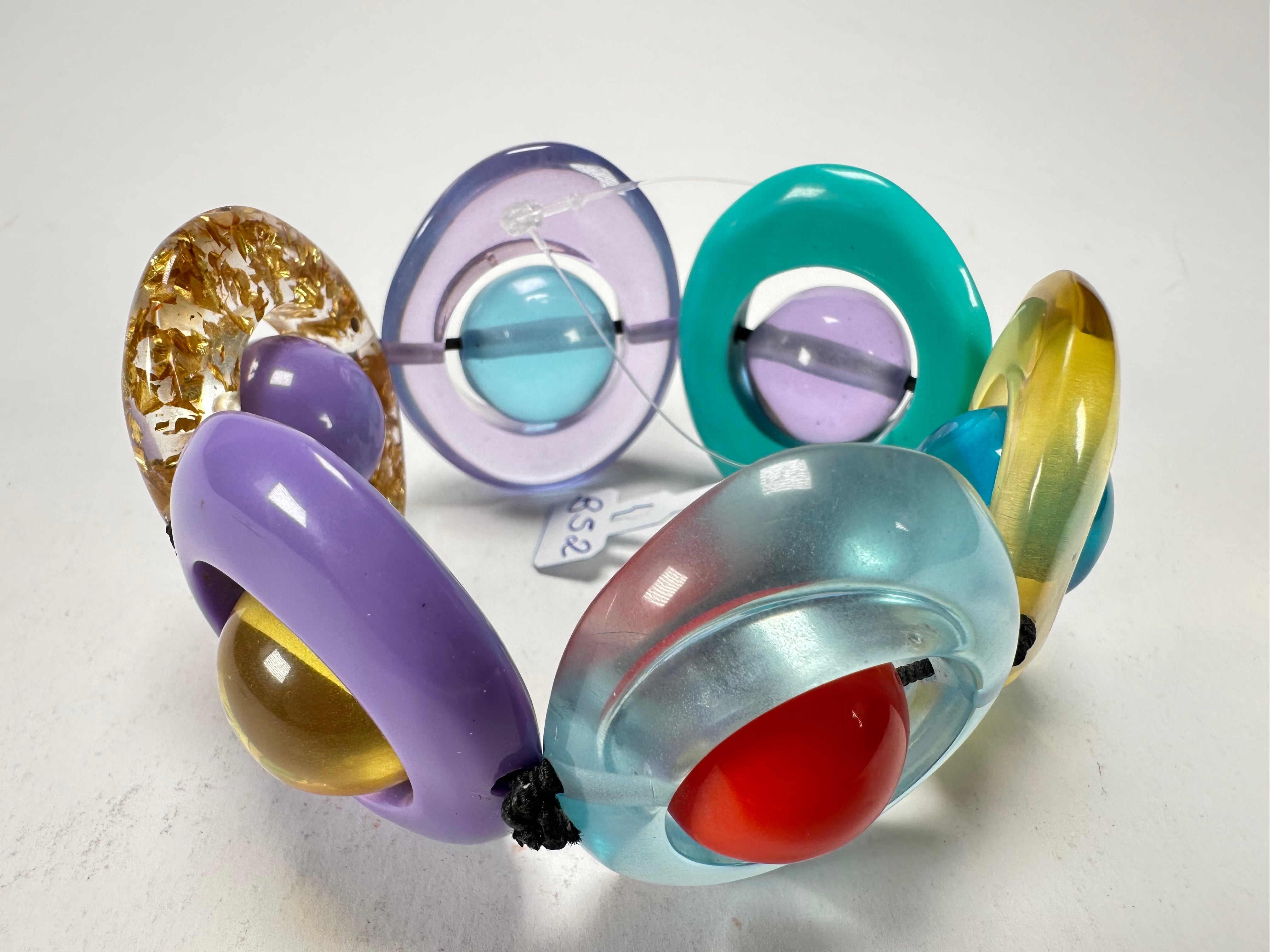 Jackie Brazil "Saturn" Transparent Paris Mix Disc & Ball Elastic Bracelet ( B0052 )