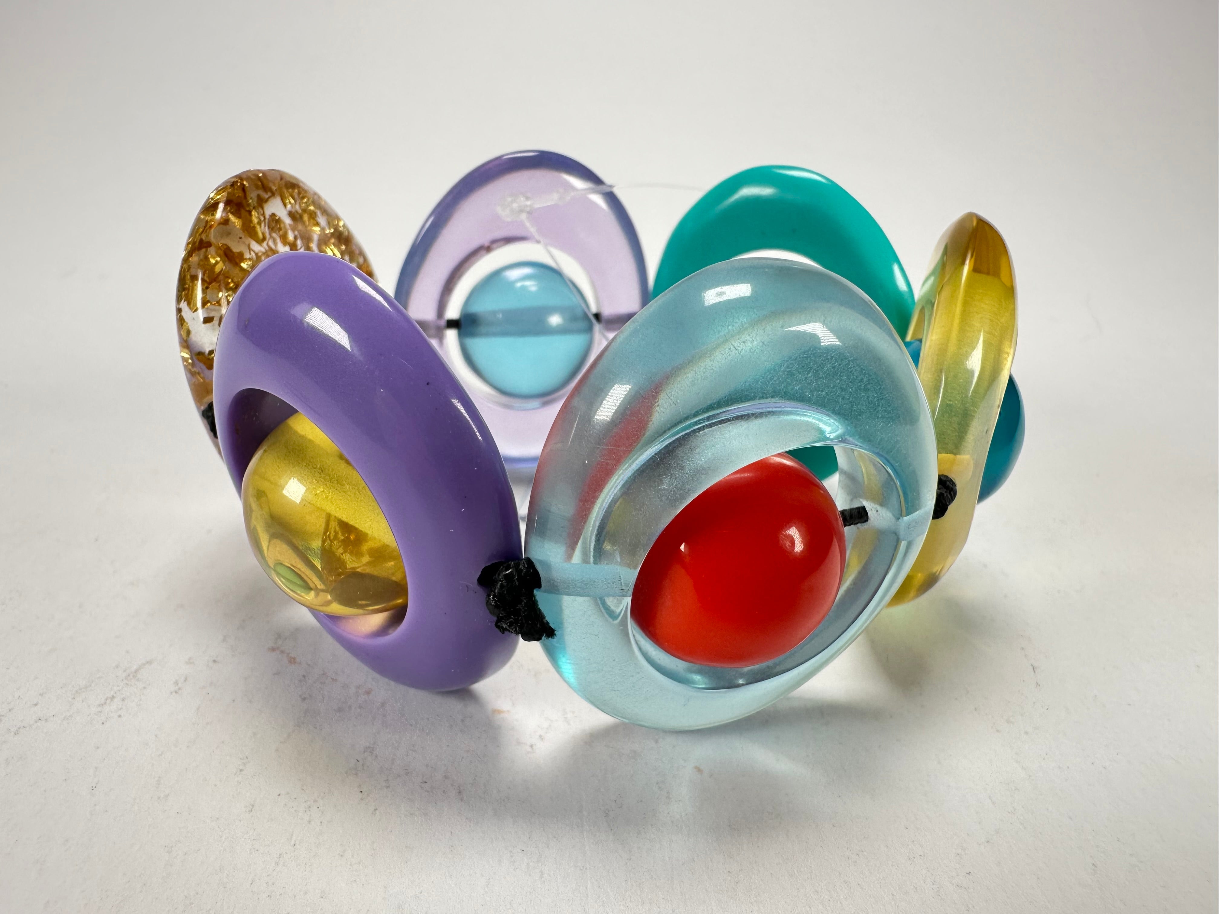 Jackie Brazil "Saturn" Transparent Paris Mix Disc & Ball Elastic Bracelet ( B0052 )