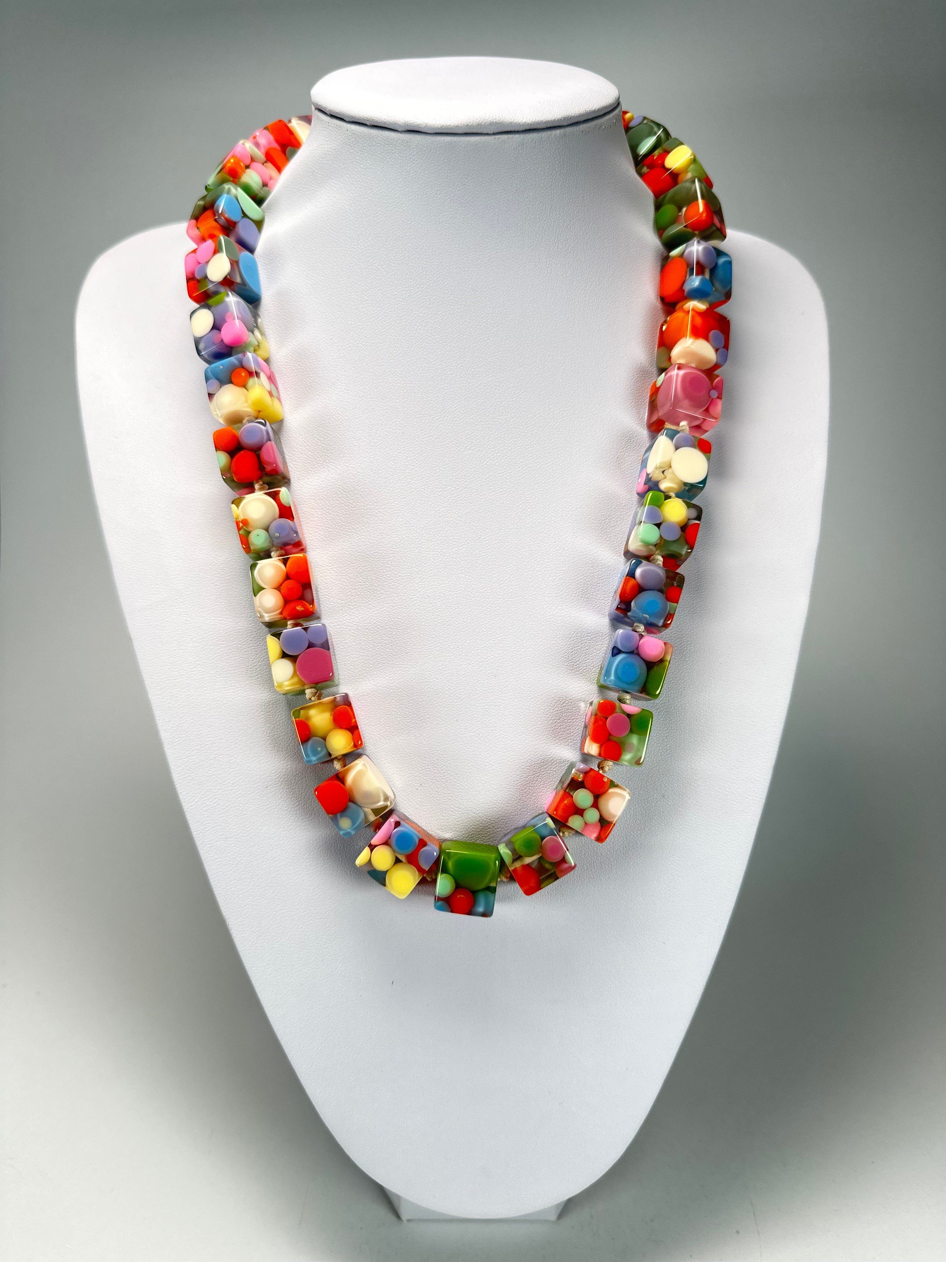 Jackie Brazil "Carlo Spotted Cubes" Spring Colour Spots Resin Necklace 50cm ( N1396 )