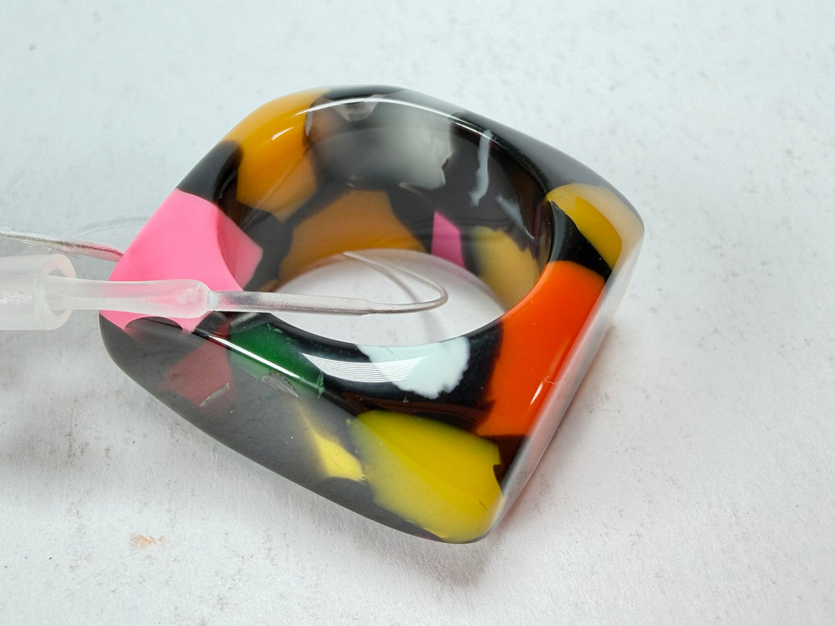 Jackie Brazil "Time Square" Art Deco Square Resin Ring ( R3084 ) Size UK Q / USA 8