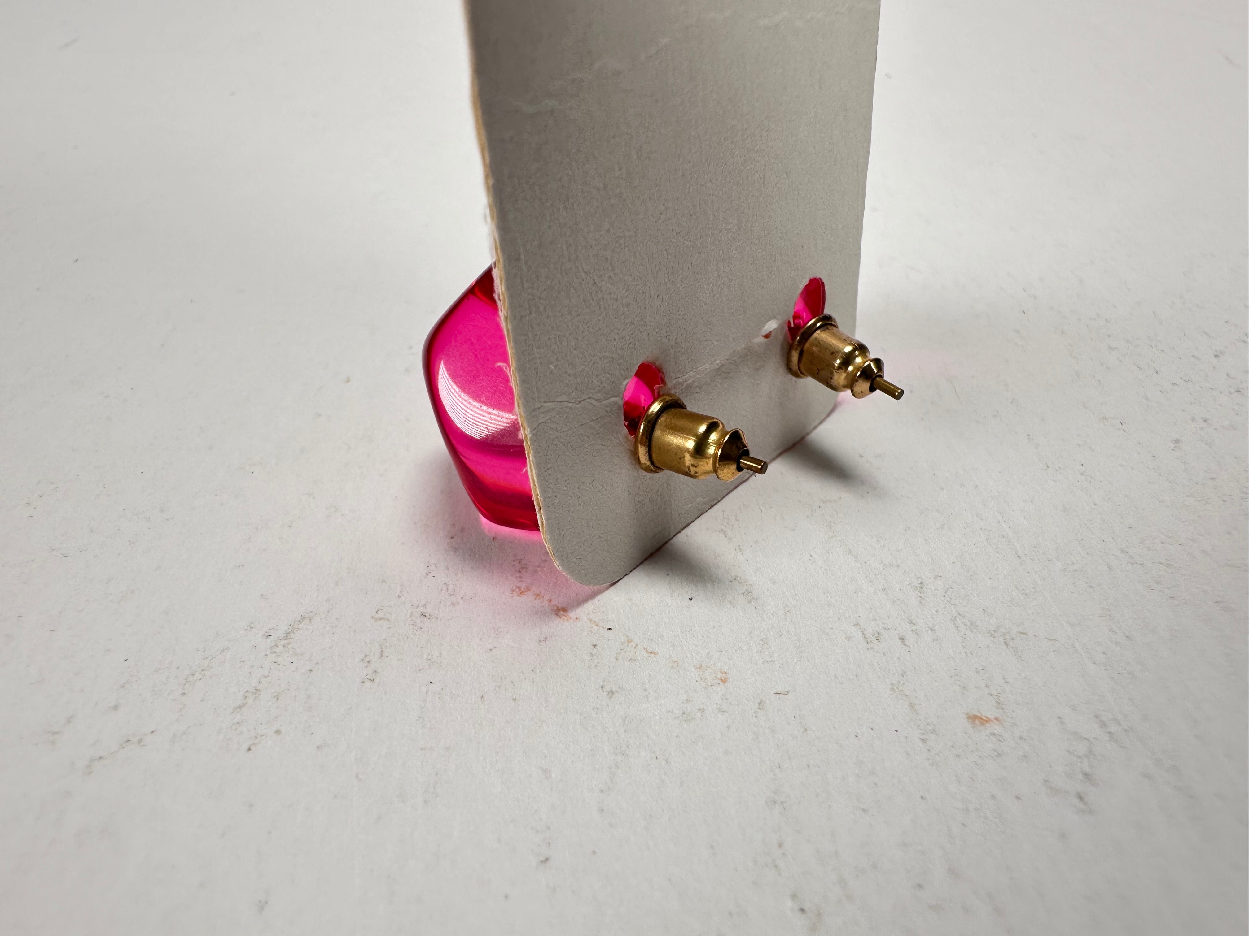 Jackie Brazil "Camille" Dark Pink Transparent Abstract Resin Earrings ( E1053 )