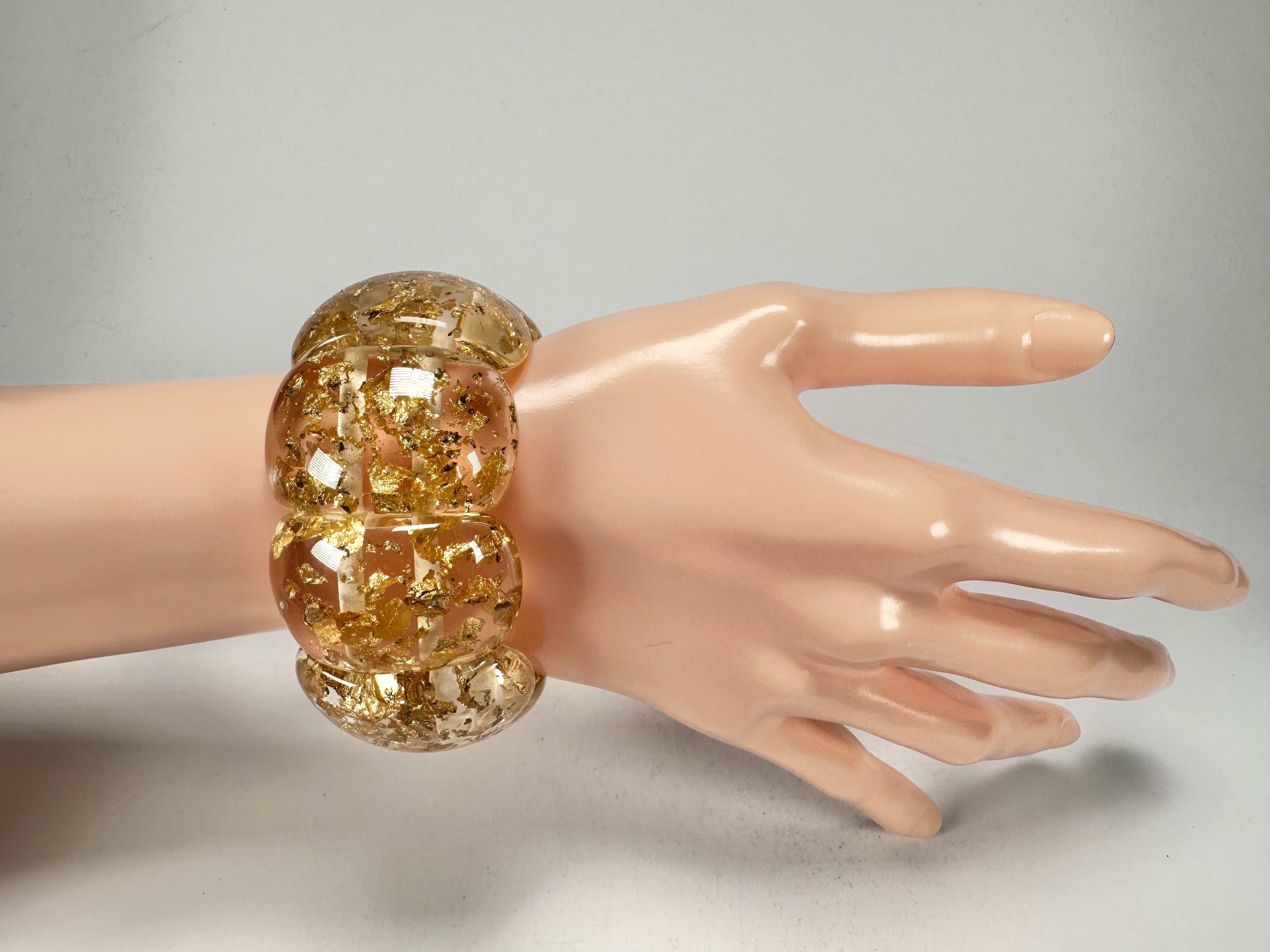 Jackie Brazil "Maria" Gold Flakes Elasticated Bracelet ( B0217 )