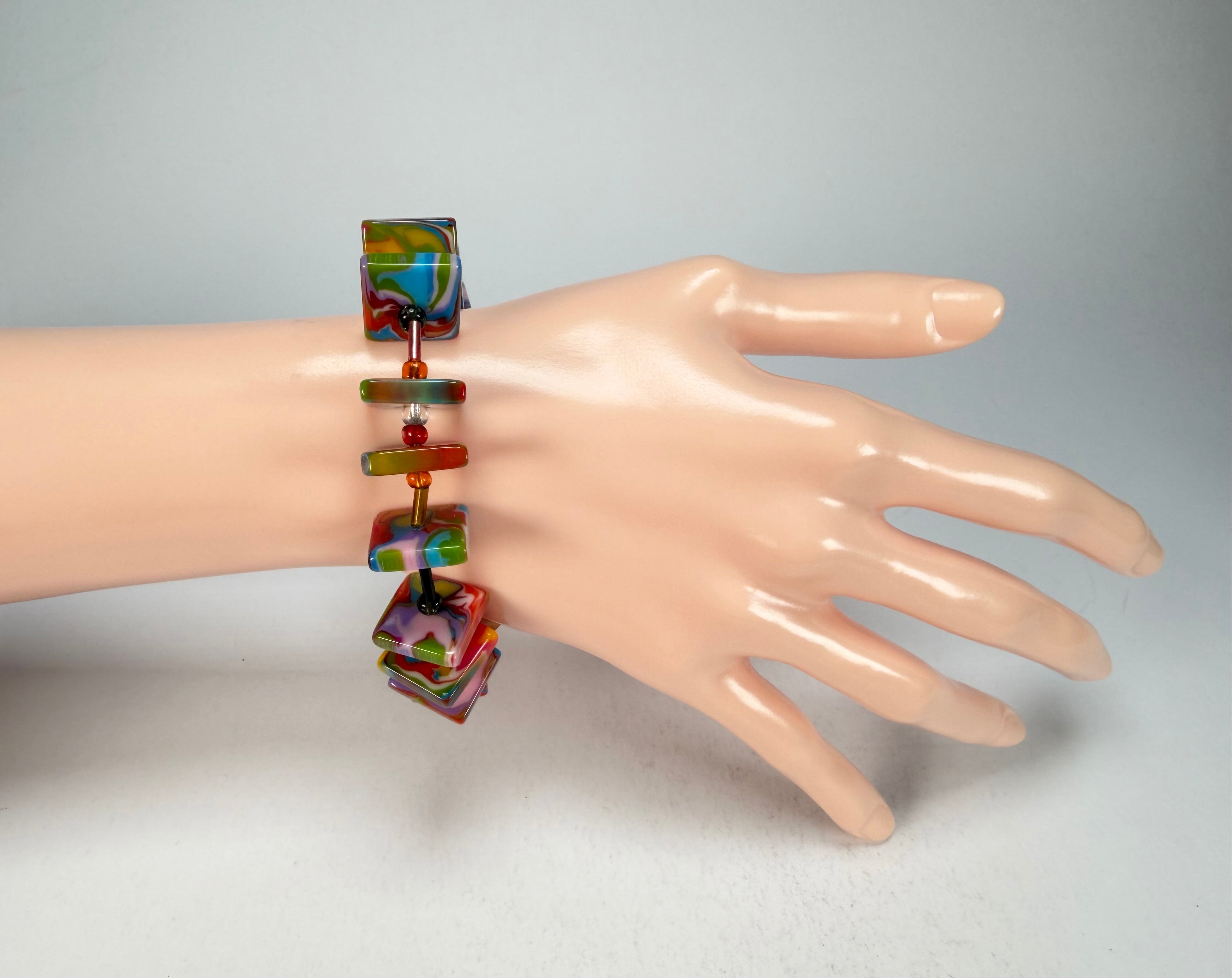 Jackie Brazil "Africa" Kandinsky Liquorice Squares & Beads Resin Bracelet ( B0189 )