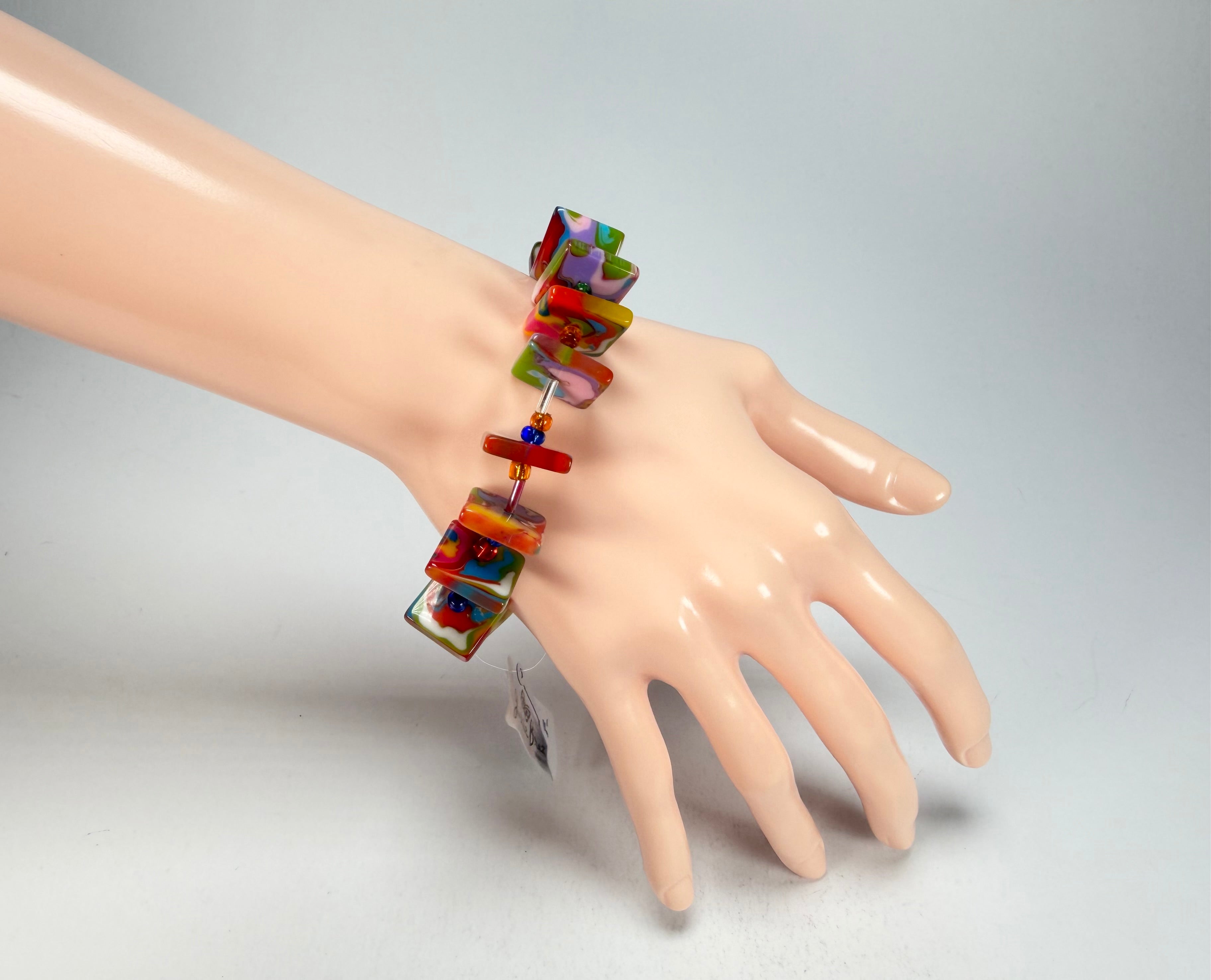 Jackie Brazil "Africa" Kandinsky Liquorice Squares & Beads Resin Bracelet ( B0189 )