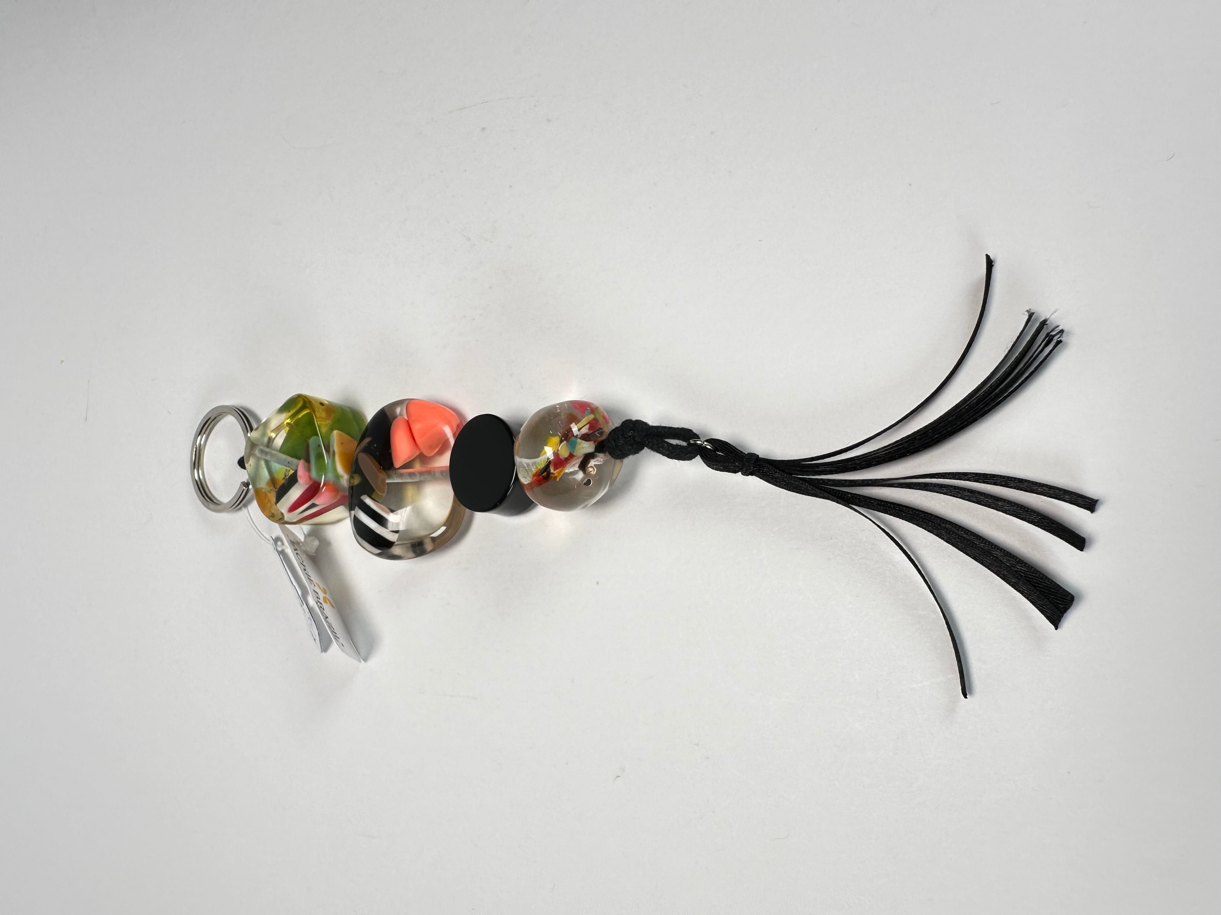 Jackie Brazil "Black & Cascade" Mix Beads Resin Keyring ( K0179 )