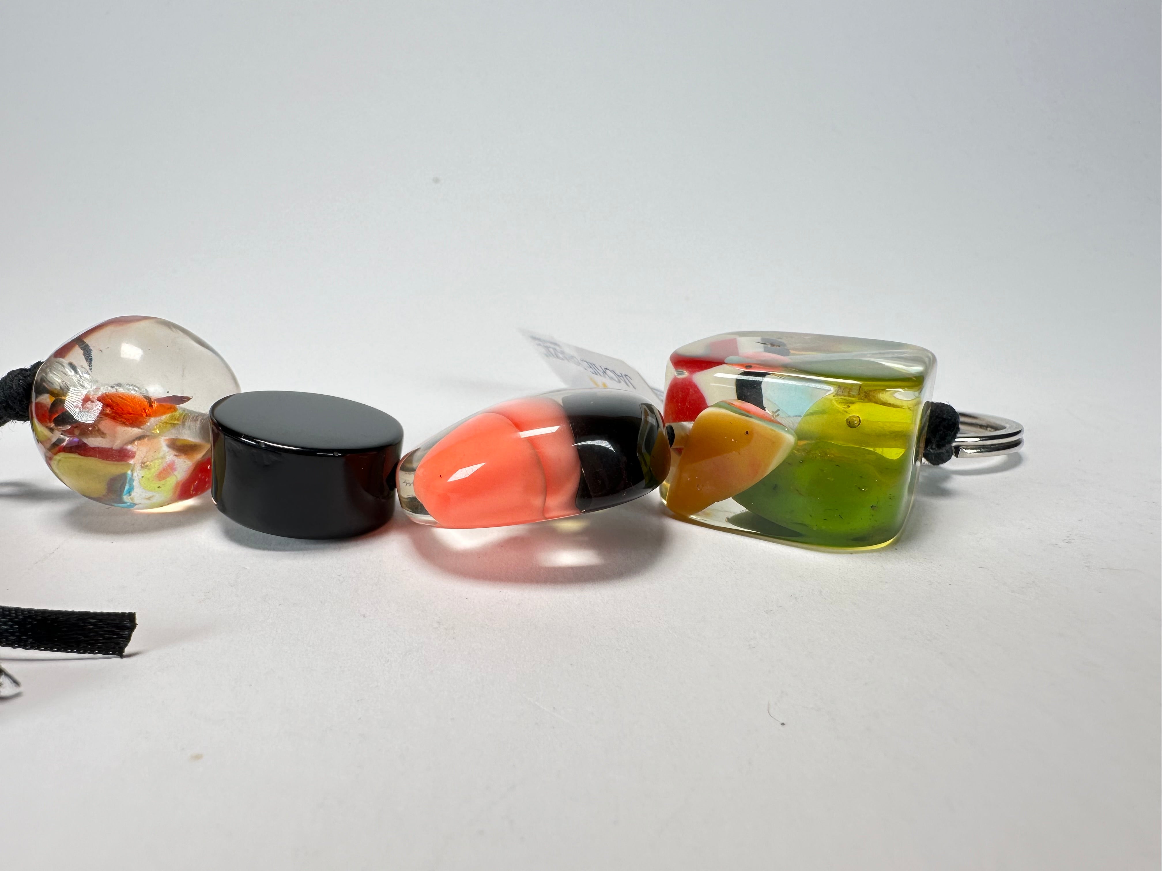 Jackie Brazil "Black & Cascade" Mix Beads Resin Keyring ( K0179 )