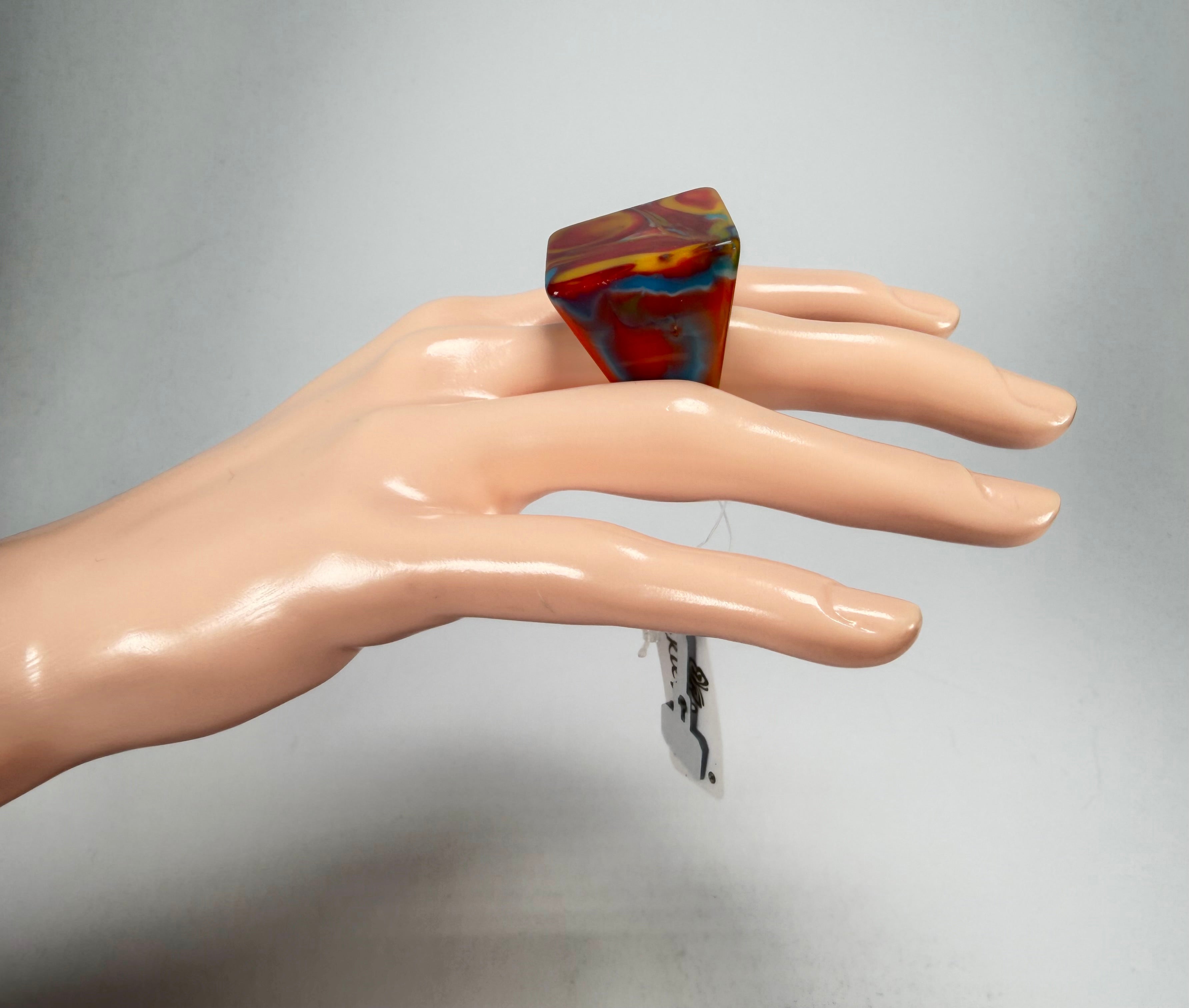 Jackie Brazil "Kandinsky" Large Square Resin Ring ( R1715 ) Size UK P / USA 7.5