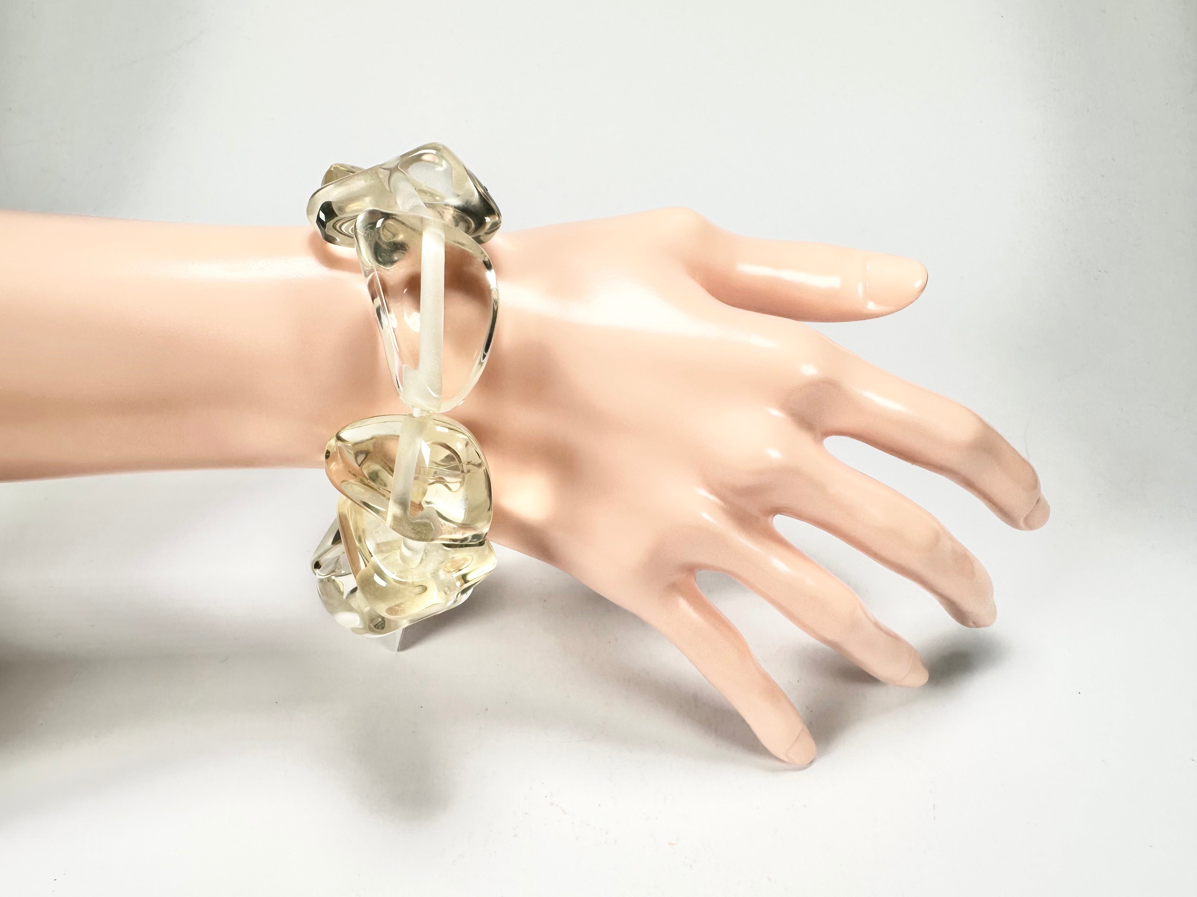 Jackie Brazil "Diamonds" Transparent Crystal Flintstone Bone Bracelet ( B0211 )