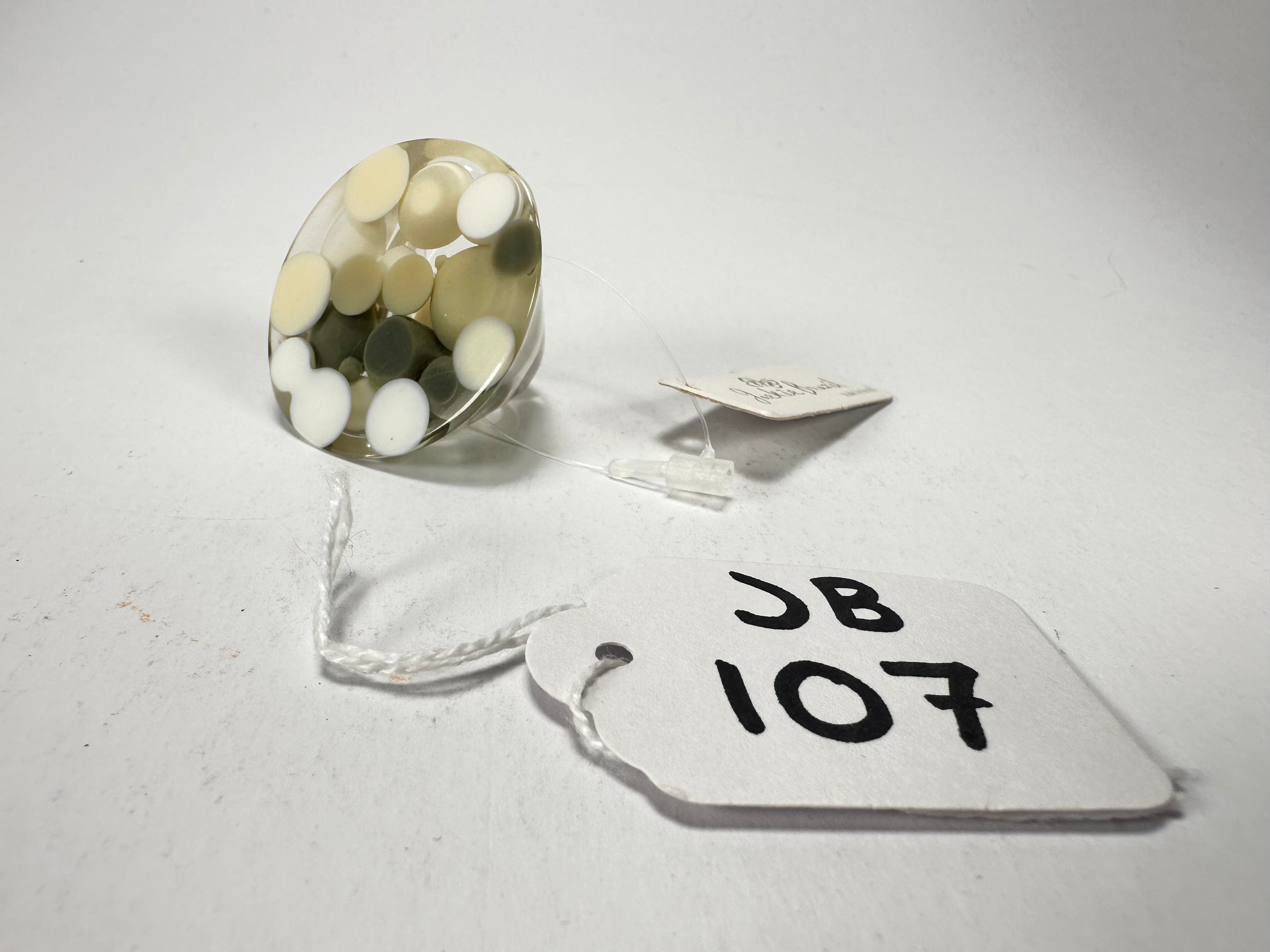 Jackie Brazil "Acrobatic" Flat Round Petite Cream Mix Balls Spots Resin Ring ( R2536 ) Size UK O / US 7.5