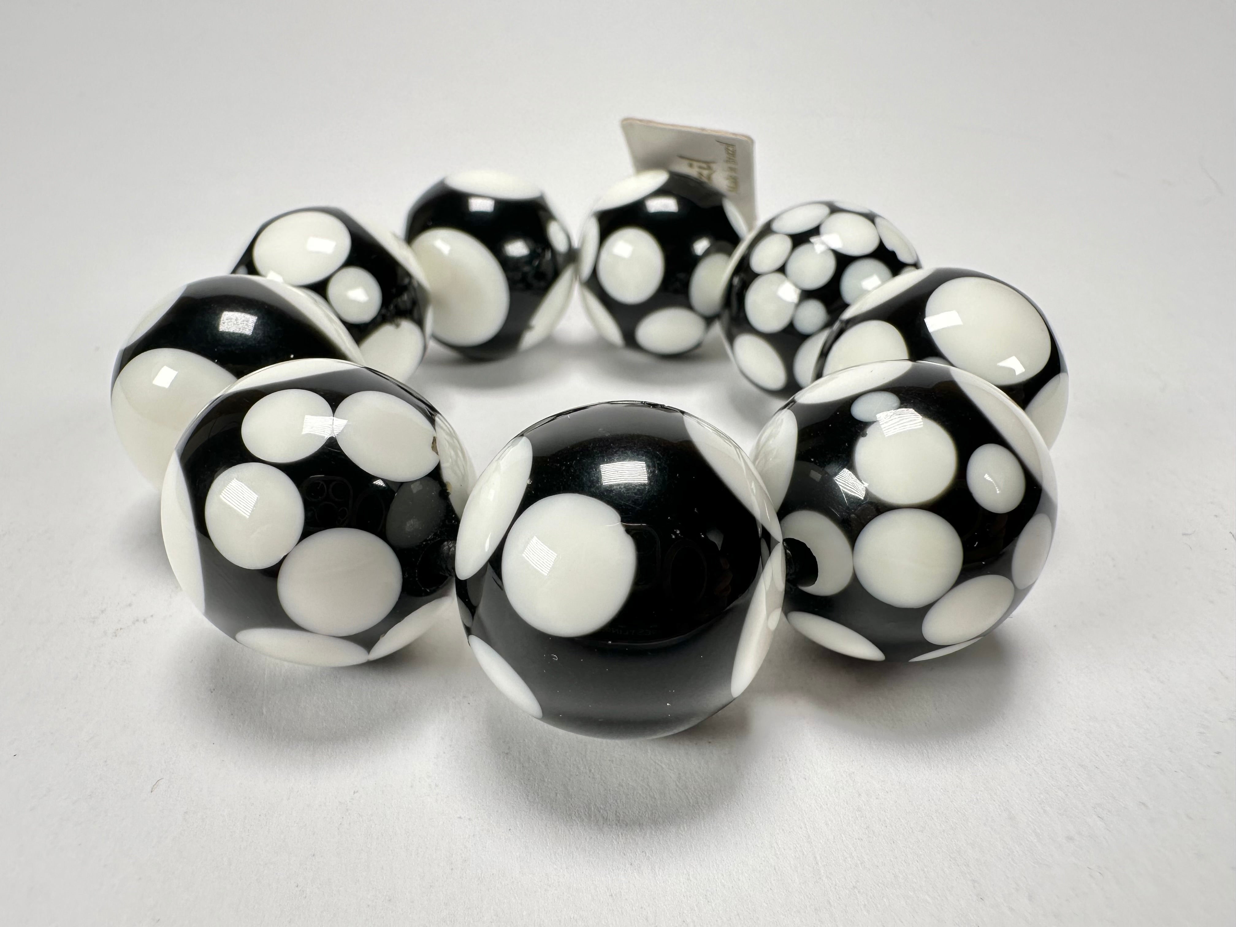 Jackie Brazil "Spots" Spotted Balls On Elastic Resin  Bracelet ( B1470 )