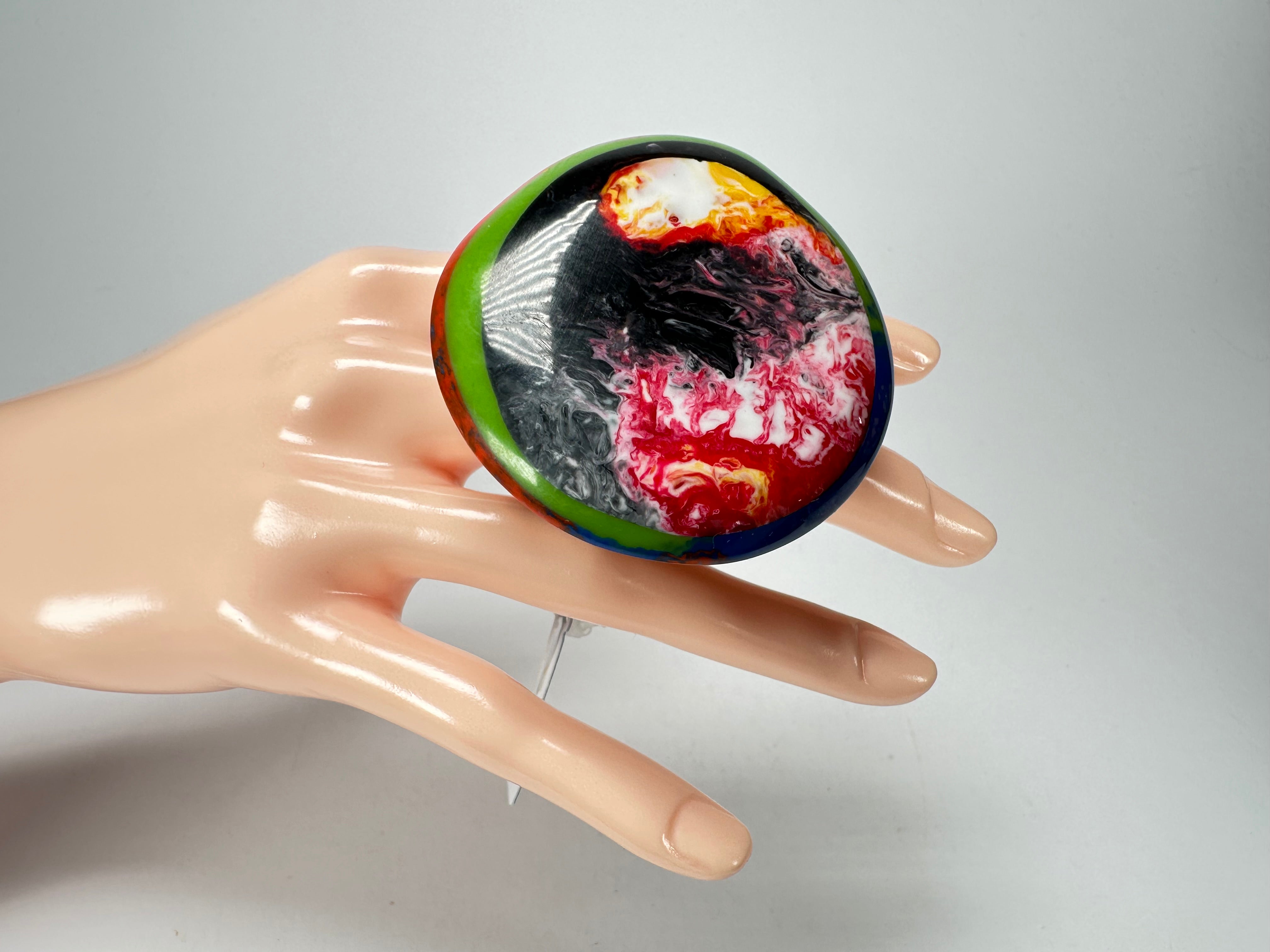 Jackie Brazil "Large Riverstone" Kandinsky 40MM Ring ( R3605 ) Size UK - Z+2 / US- 13.5