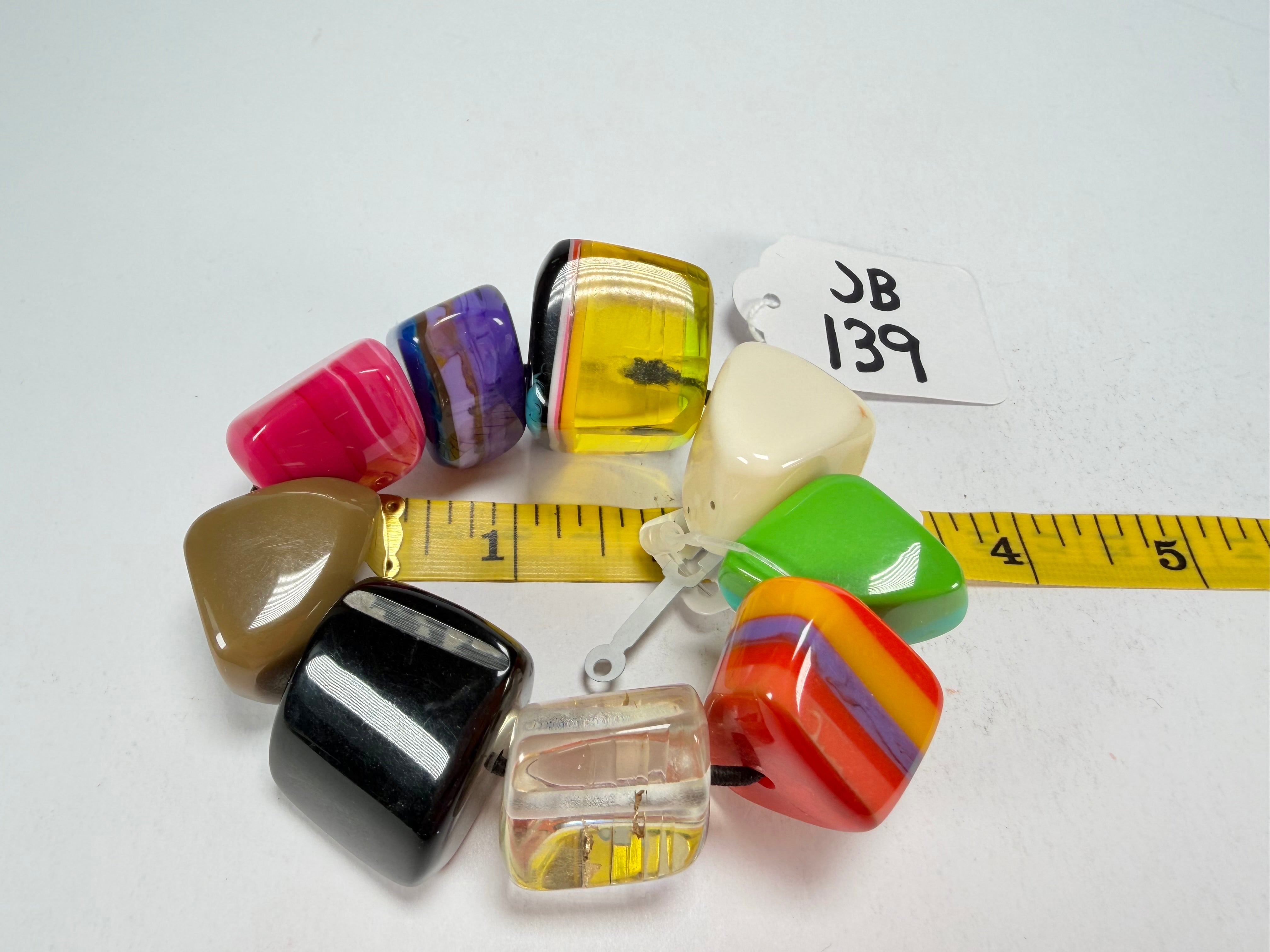 Jackie Brazil "8 PZS" Natural Large Stones Elasticated Bracelet ( B0374 )