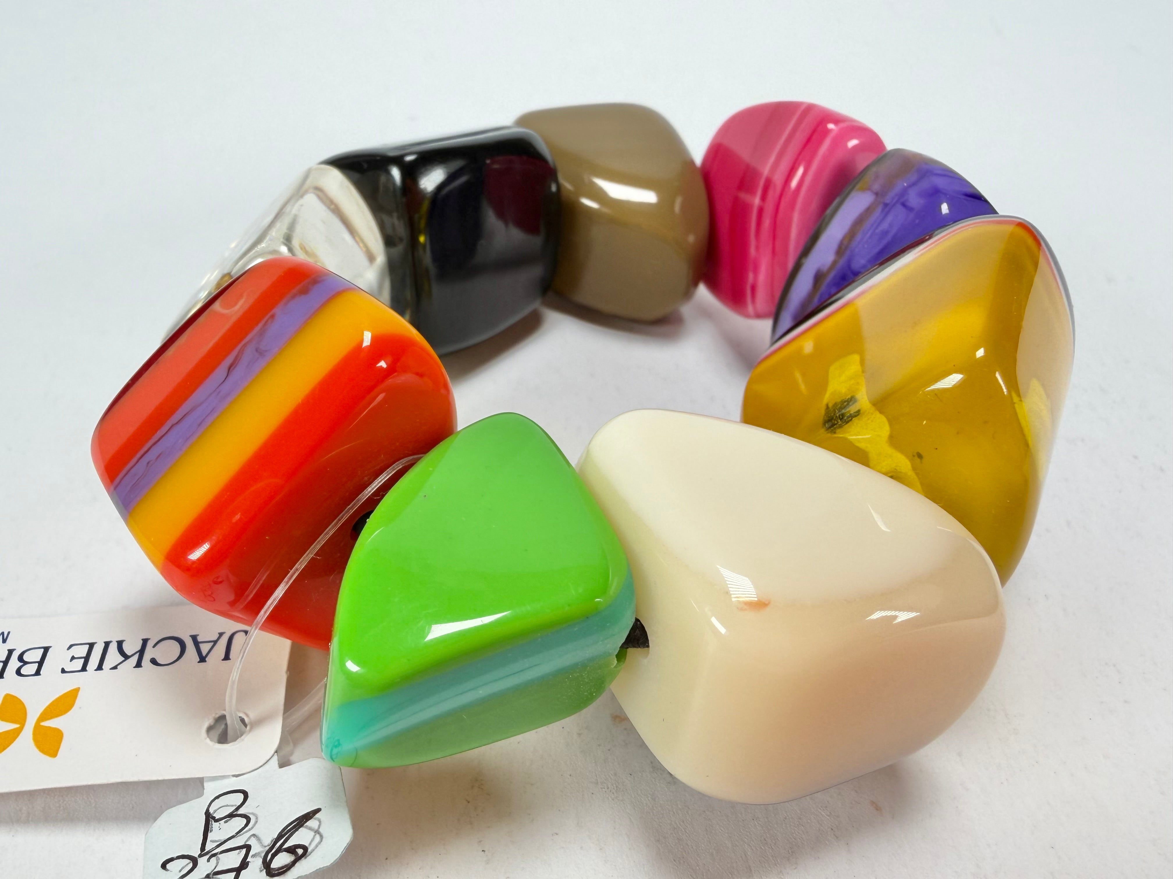 Jackie Brazil "8 PZS" Natural Large Stones Elasticated Bracelet ( B0374 )