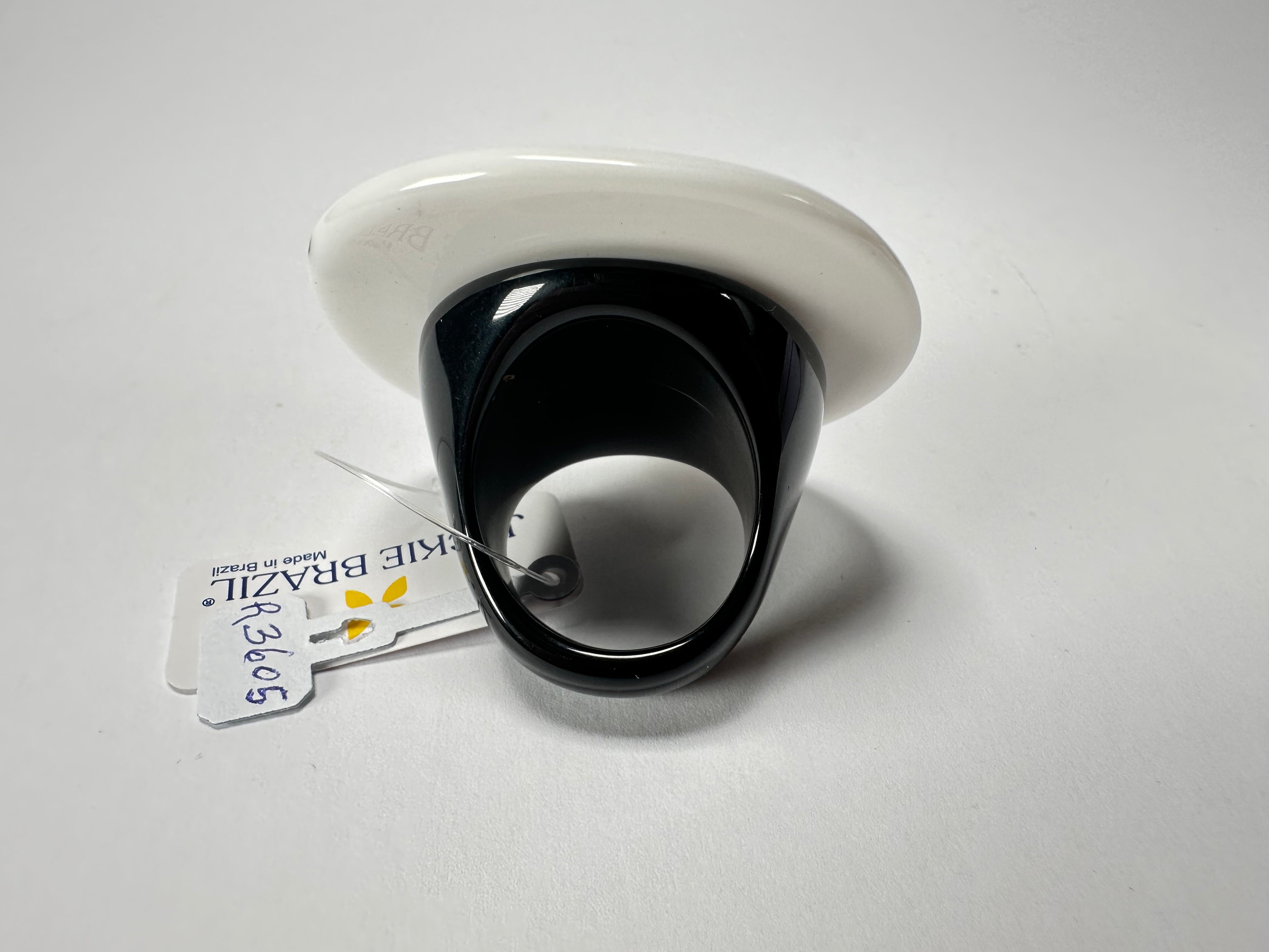 Jackie Brazil "Black & White Marble" Large Riverstone 40mm Ring ( R3605 ) Size UK - Z+1 / US-13