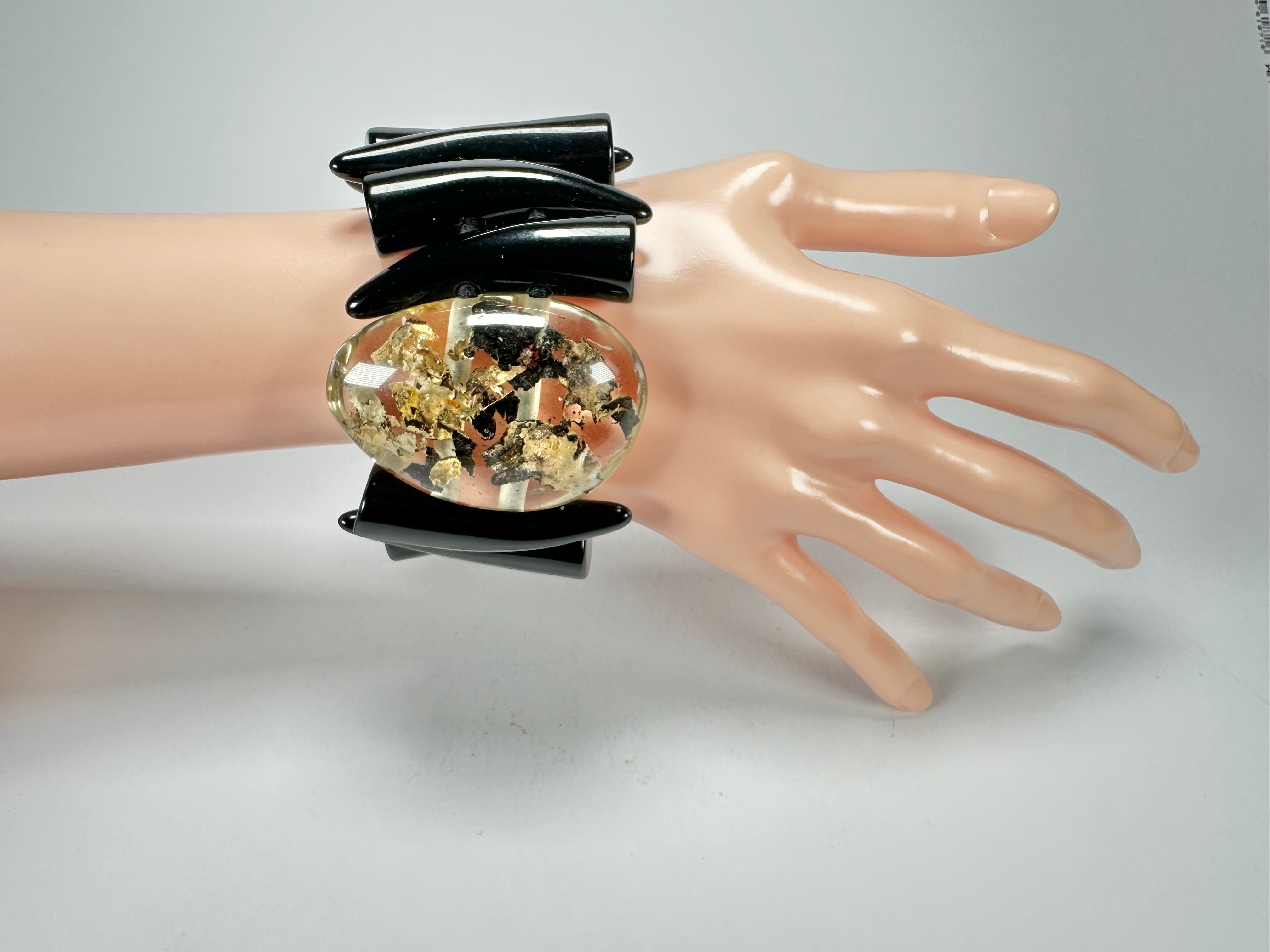 Jackie Brazil "Safari" Tusks w/ Seaweed Pendant Elasticated Bracelet ( B1020 )