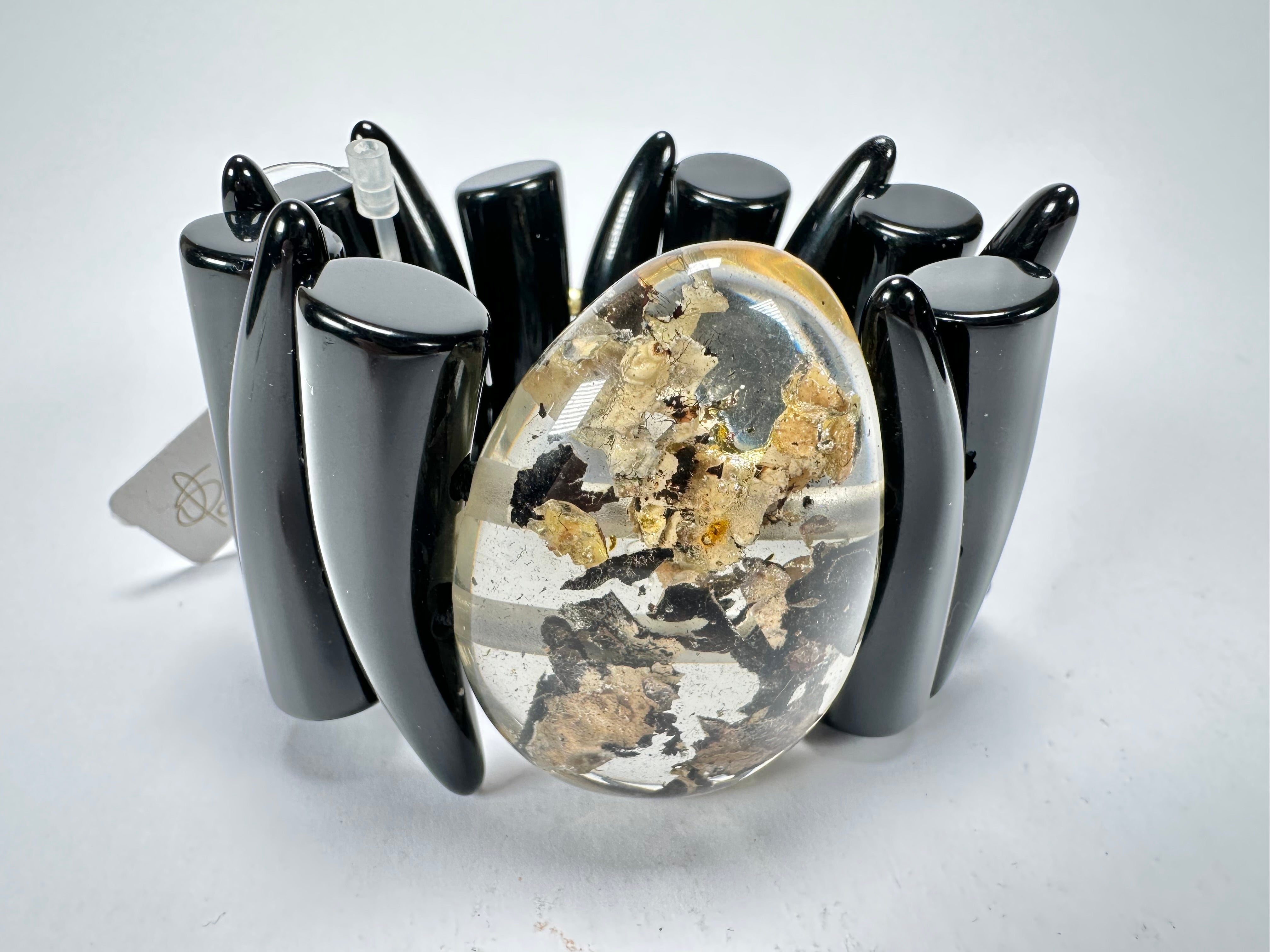 Jackie Brazil "Safari" Tusks w/ Seaweed Pendant Elasticated Bracelet ( B1020 )