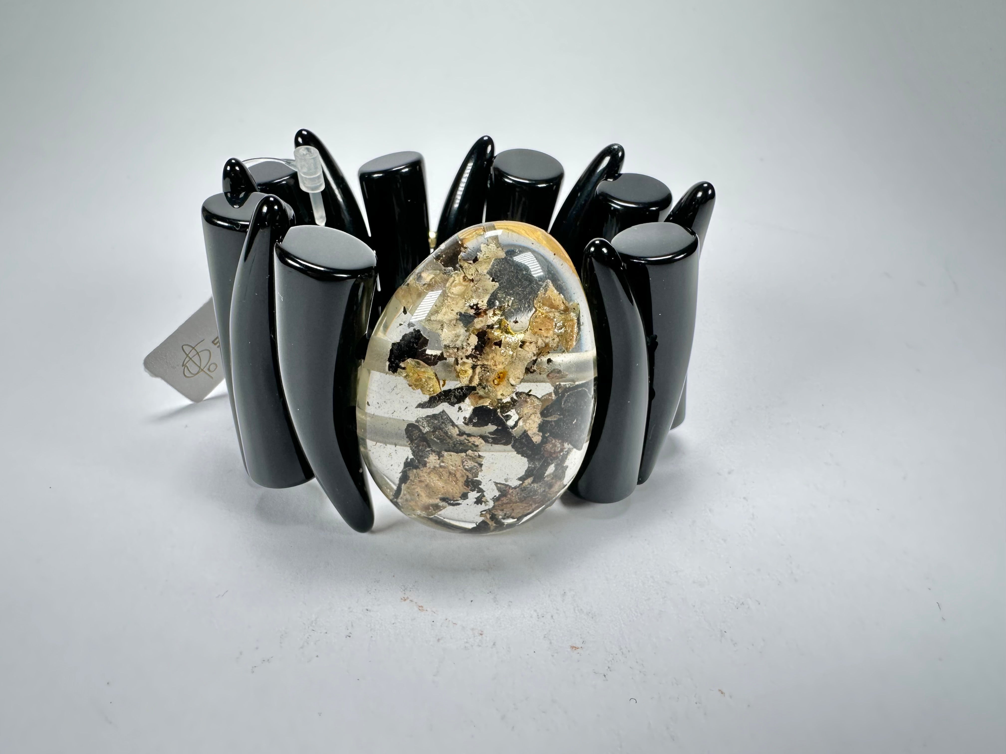 Jackie Brazil "Safari" Tusks w/ Seaweed Pendant Elasticated Bracelet ( B1020 )