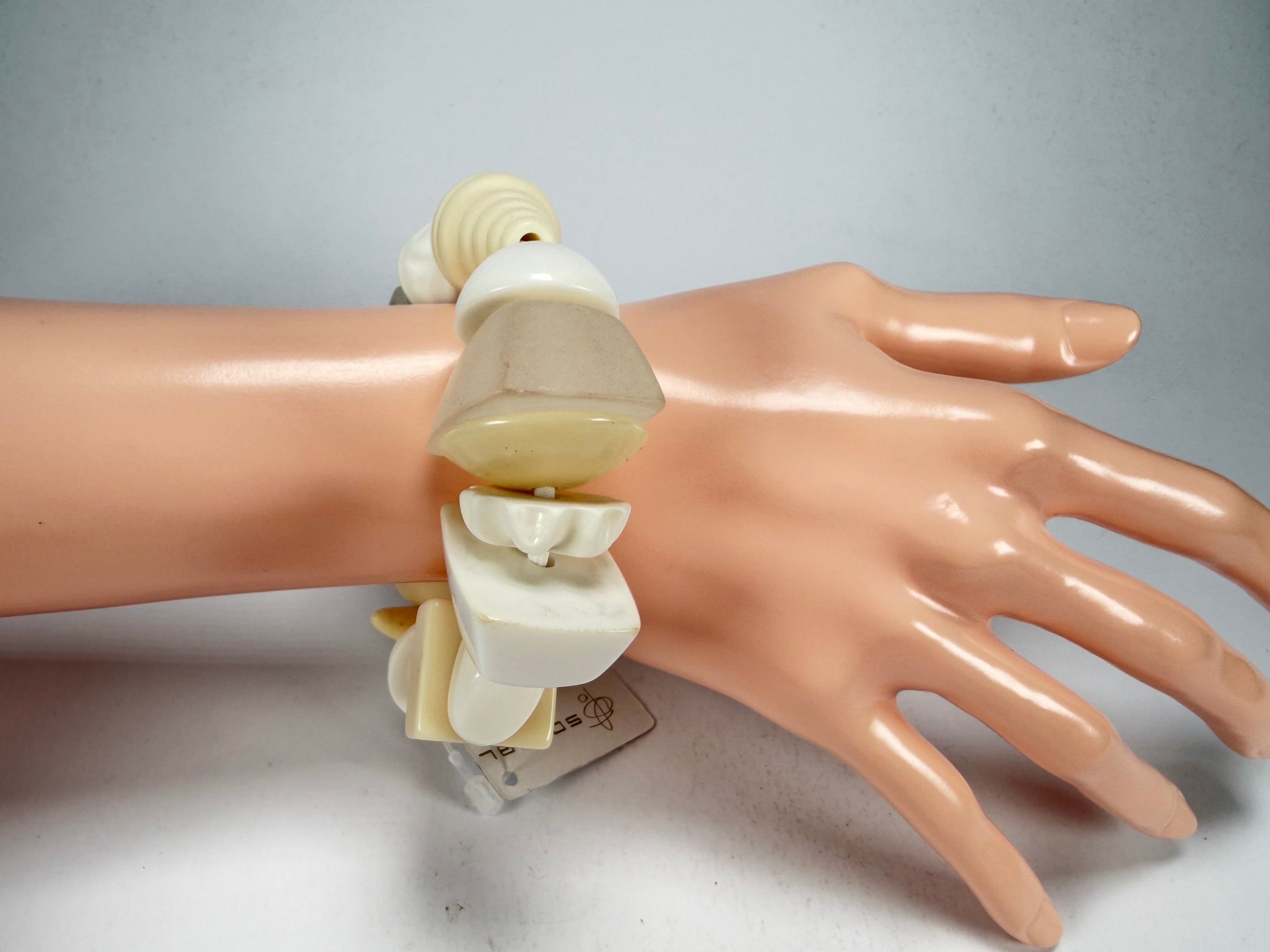 Jackie Brazil "Indiana" Cream Mix Multi Bead Resin Bracelet ( B0210 )