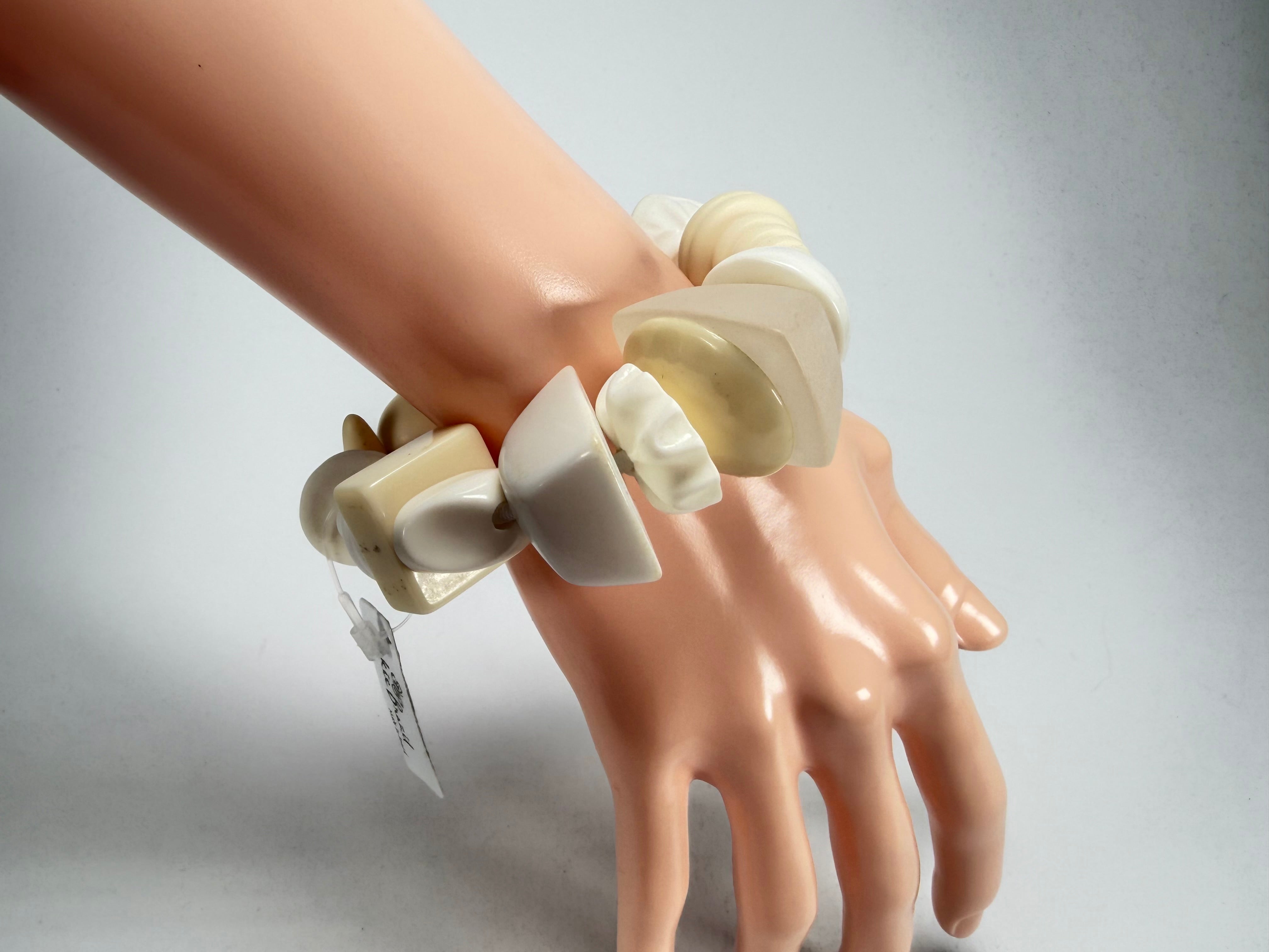 Jackie Brazil "Indiana" Cream Mix Multi Bead Resin Bracelet ( B0210 )