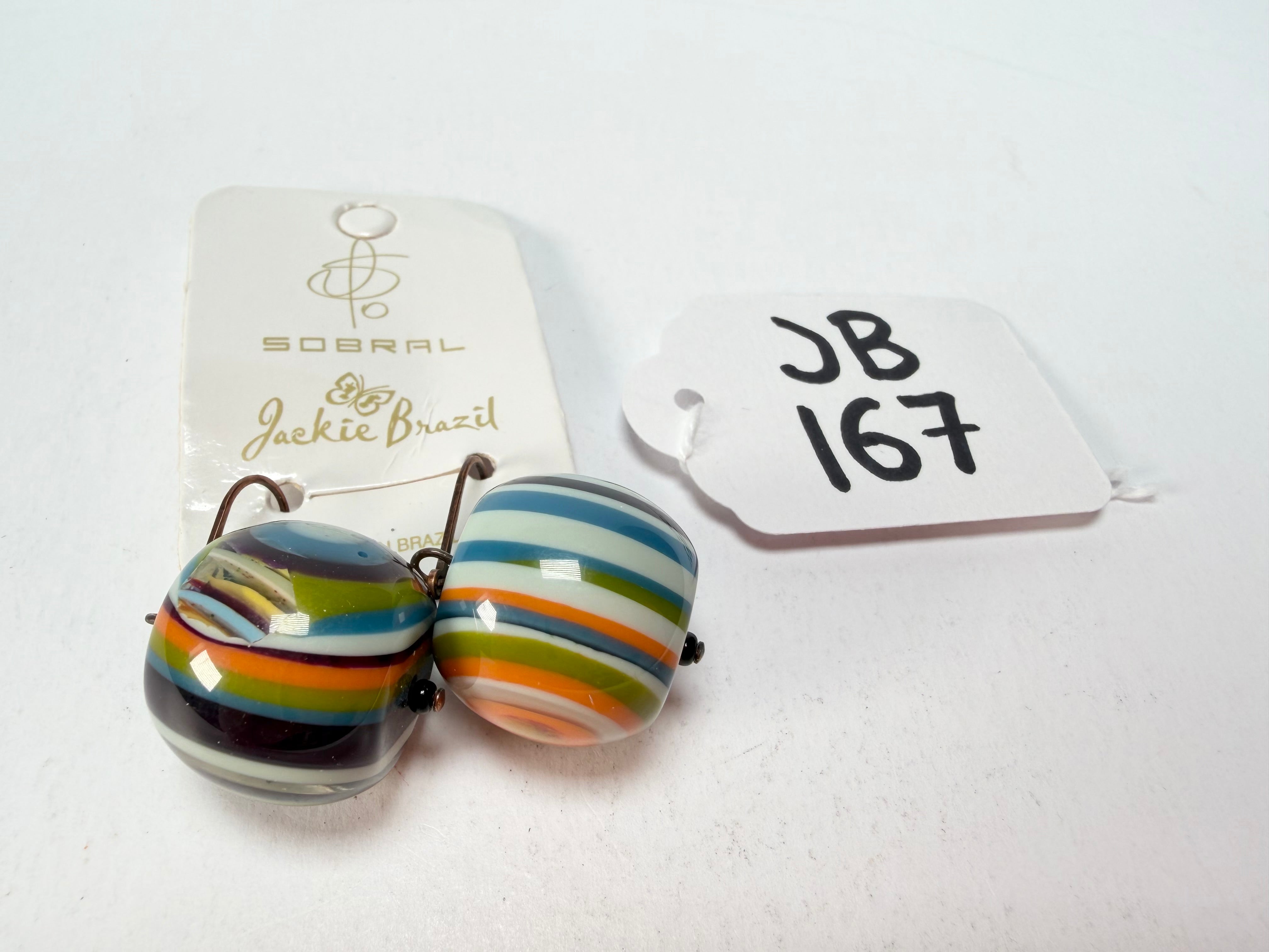 Jackie Brazil "Cat Eyes" Liquorice Balls Winter Mix Short Resin Earrings ( E0960 )