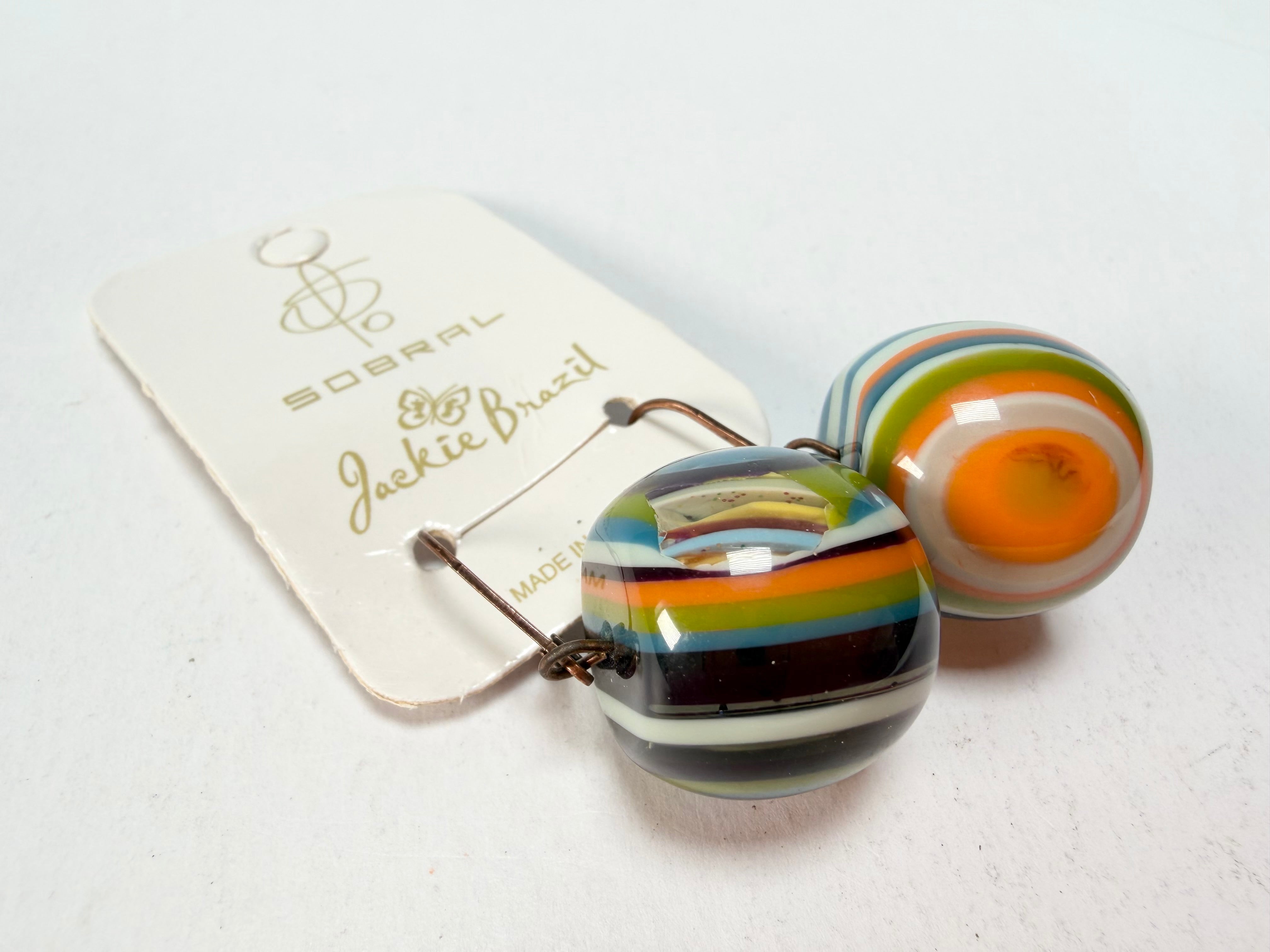 Jackie Brazil "Cat Eyes" Liquorice Balls Winter Mix Short Resin Earrings ( E0960 )