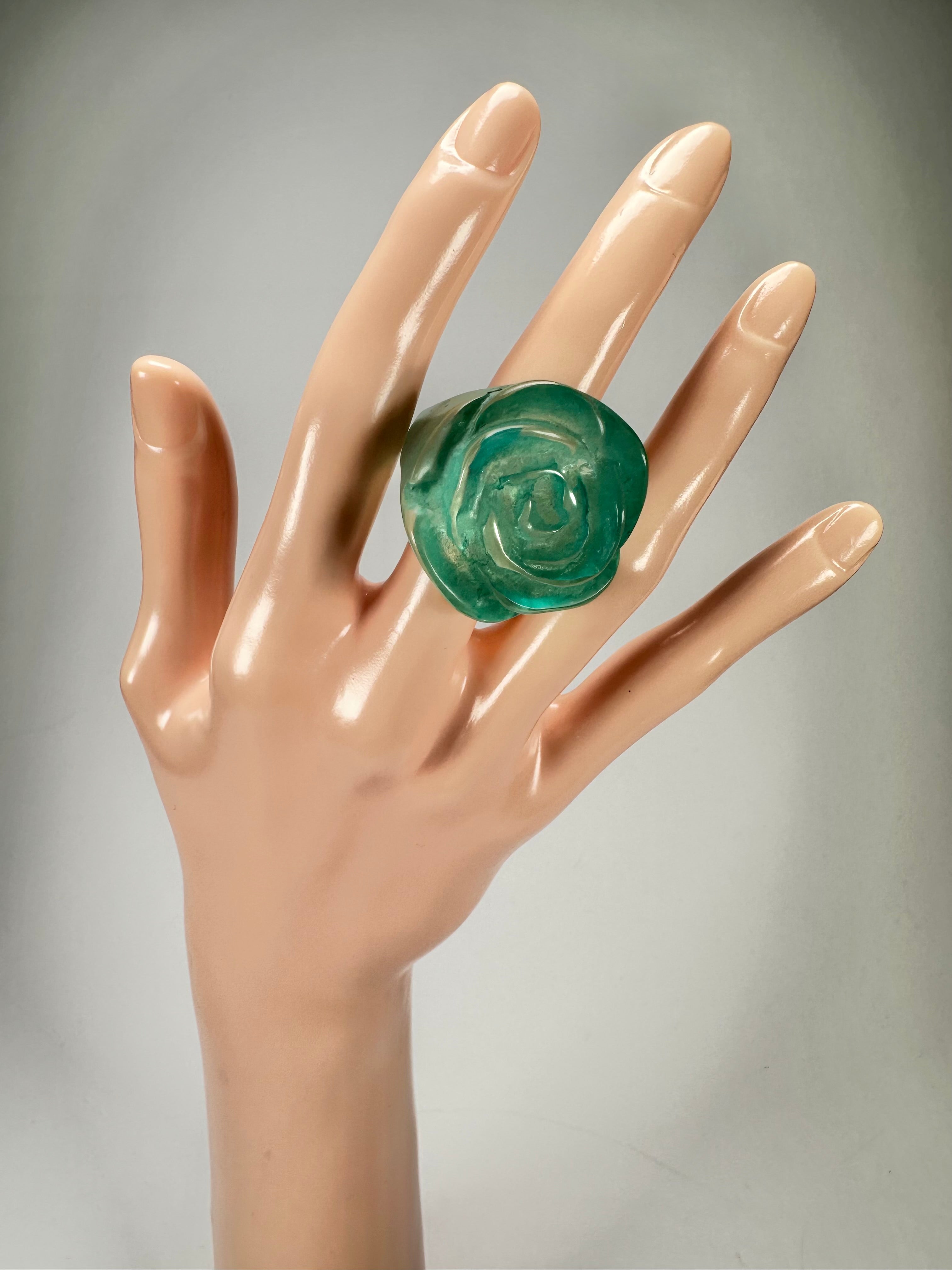 Jackie Brazil "Rose" Light Blue Resin Rose Ring ( R0585 ) Size UK P / US 7.5