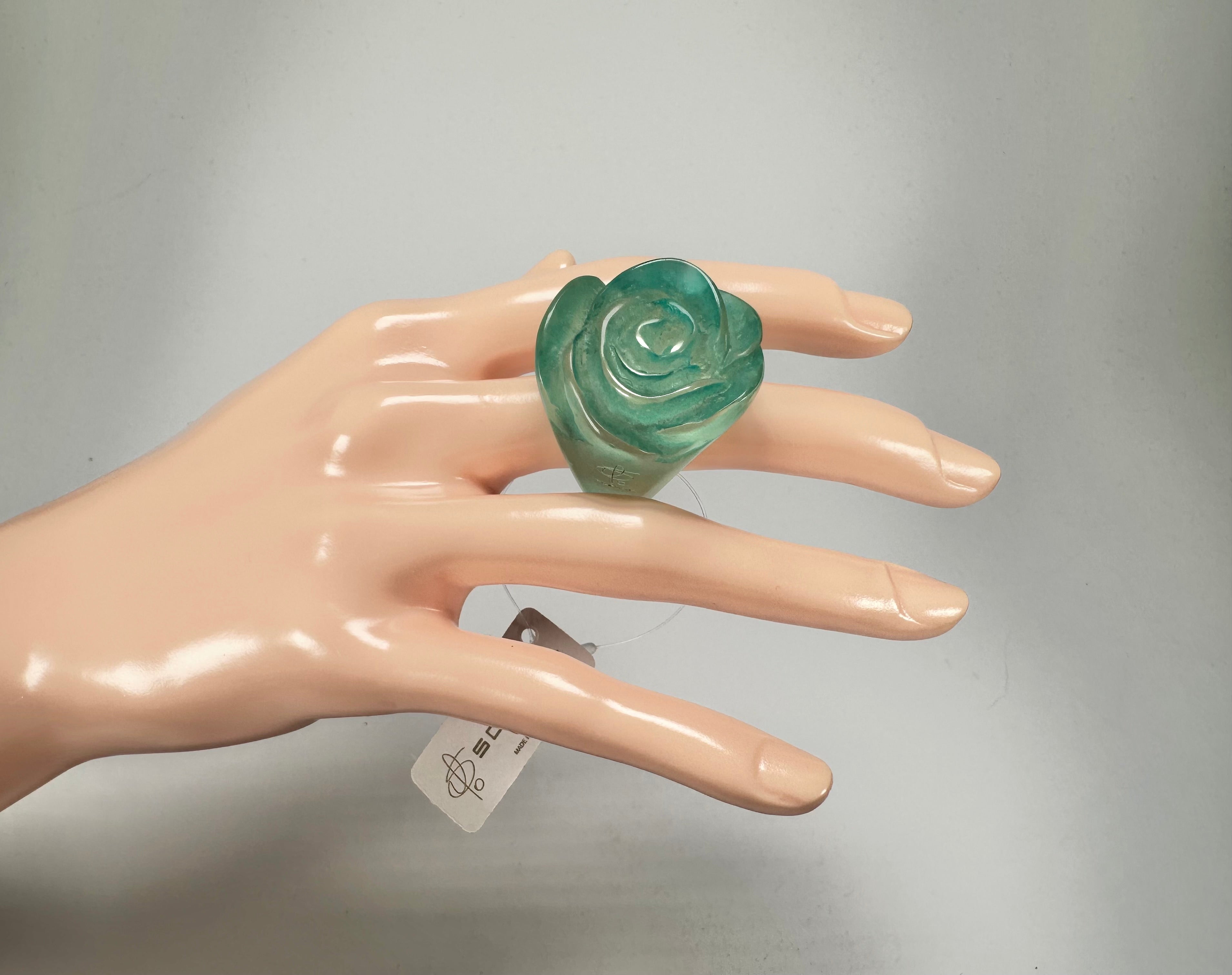 Jackie Brazil "Rose" Light Blue Resin Rose Ring ( R0585 ) Size UK P / US 7.5