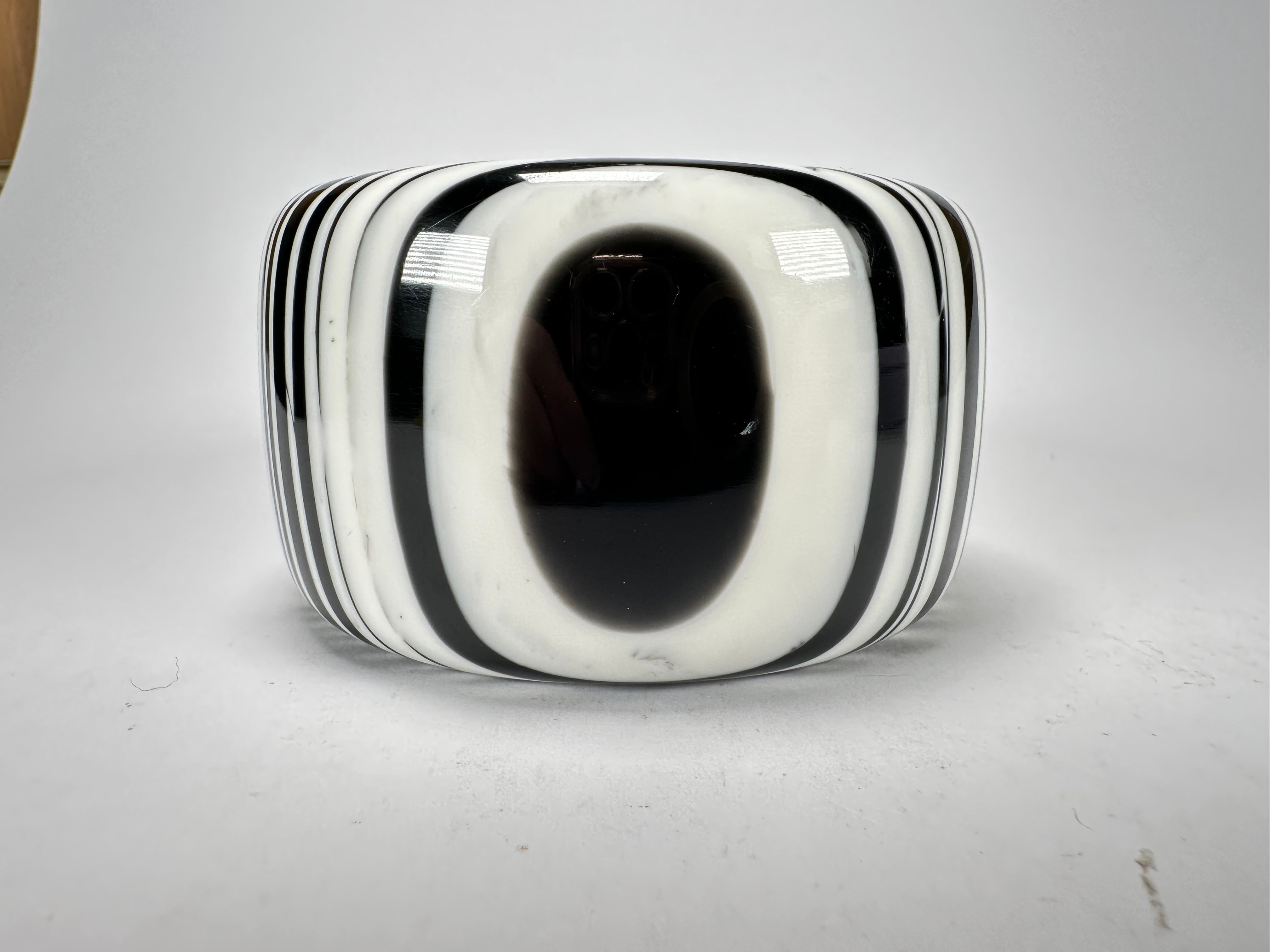 Jackie Brazil "Cat Eye" Liquorice Allsorts Black & White Striped 5cm Resin Bangle ( B2053 )