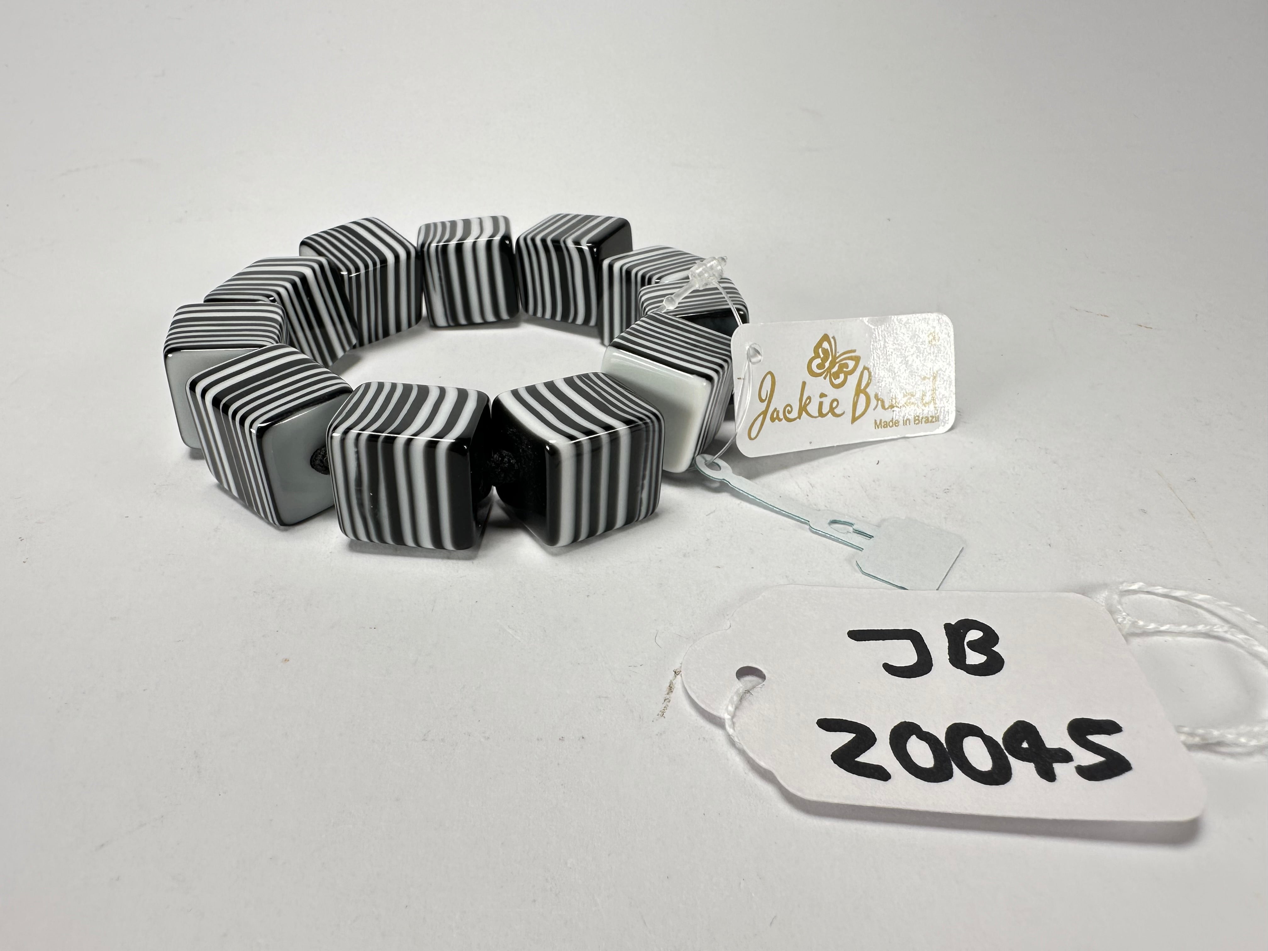 Jackie Brazil "POP" Liquorice Black & White Small Cubes Bracelet ( B0224 )