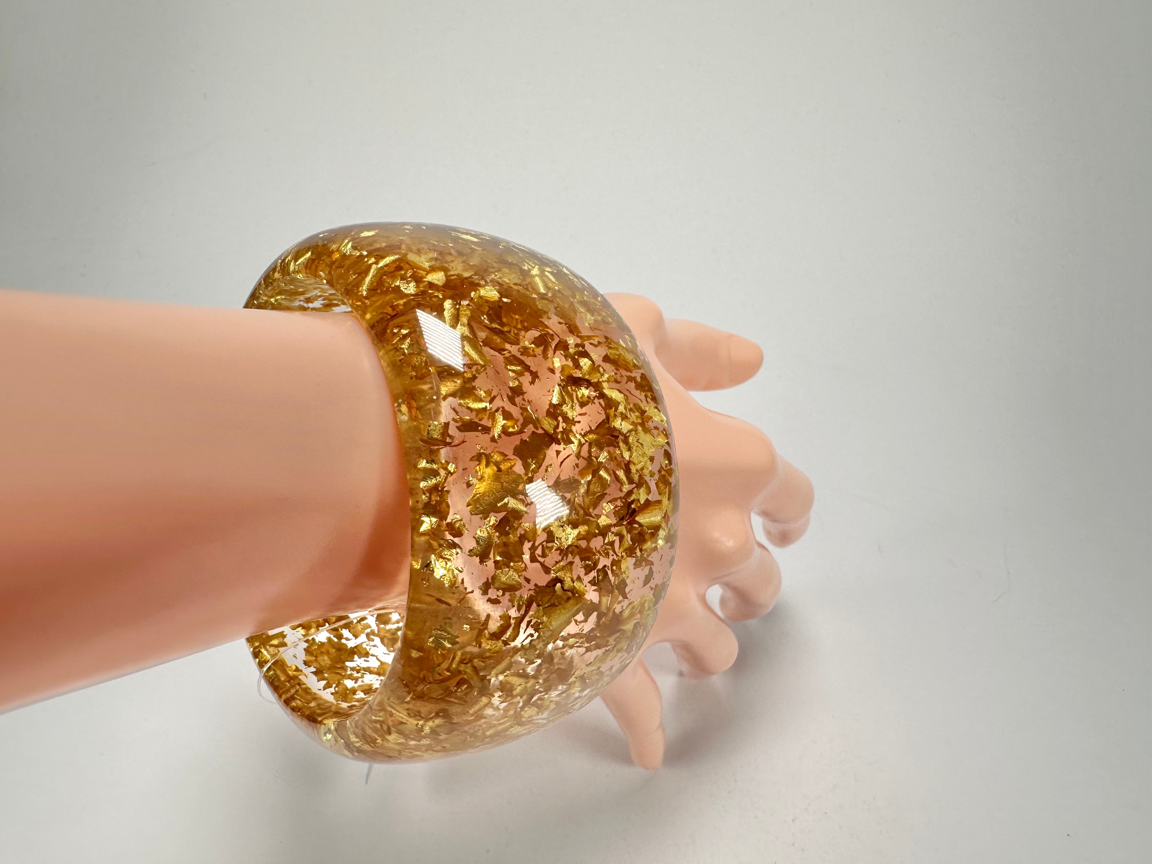 Jackie Brazil "Carmen" Gold Flakes 5cm Resin Bangle ( B2500 )
