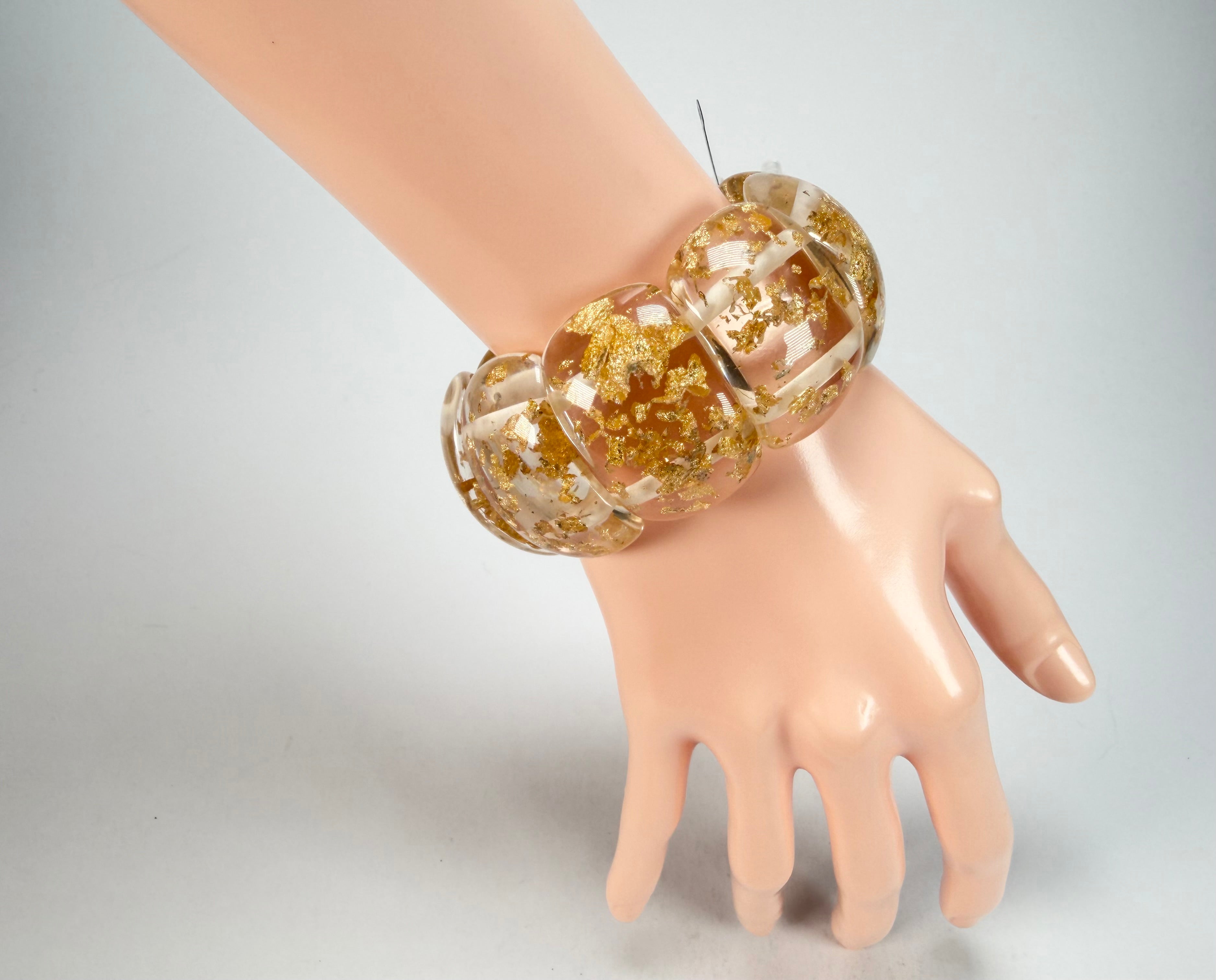 Jackie Brazil "Maria" Gold Flakes Elasticated Bracelet ( B0217 )