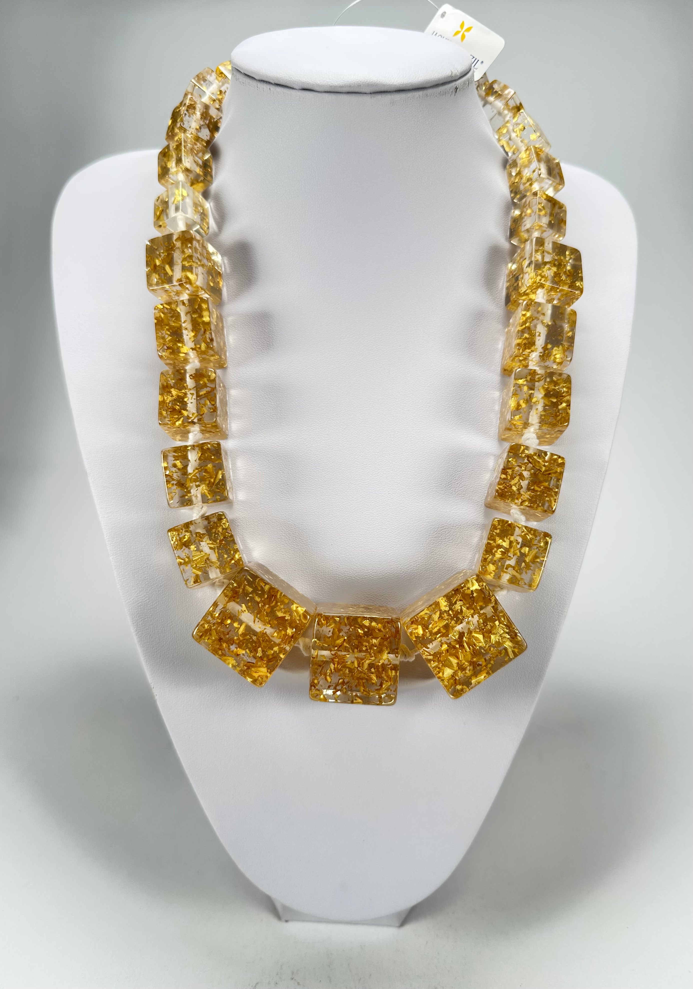 Jackie Brazil "Gold Flakes" Mix Size Liquorice Cubes Resin Necklace ( N3343 )