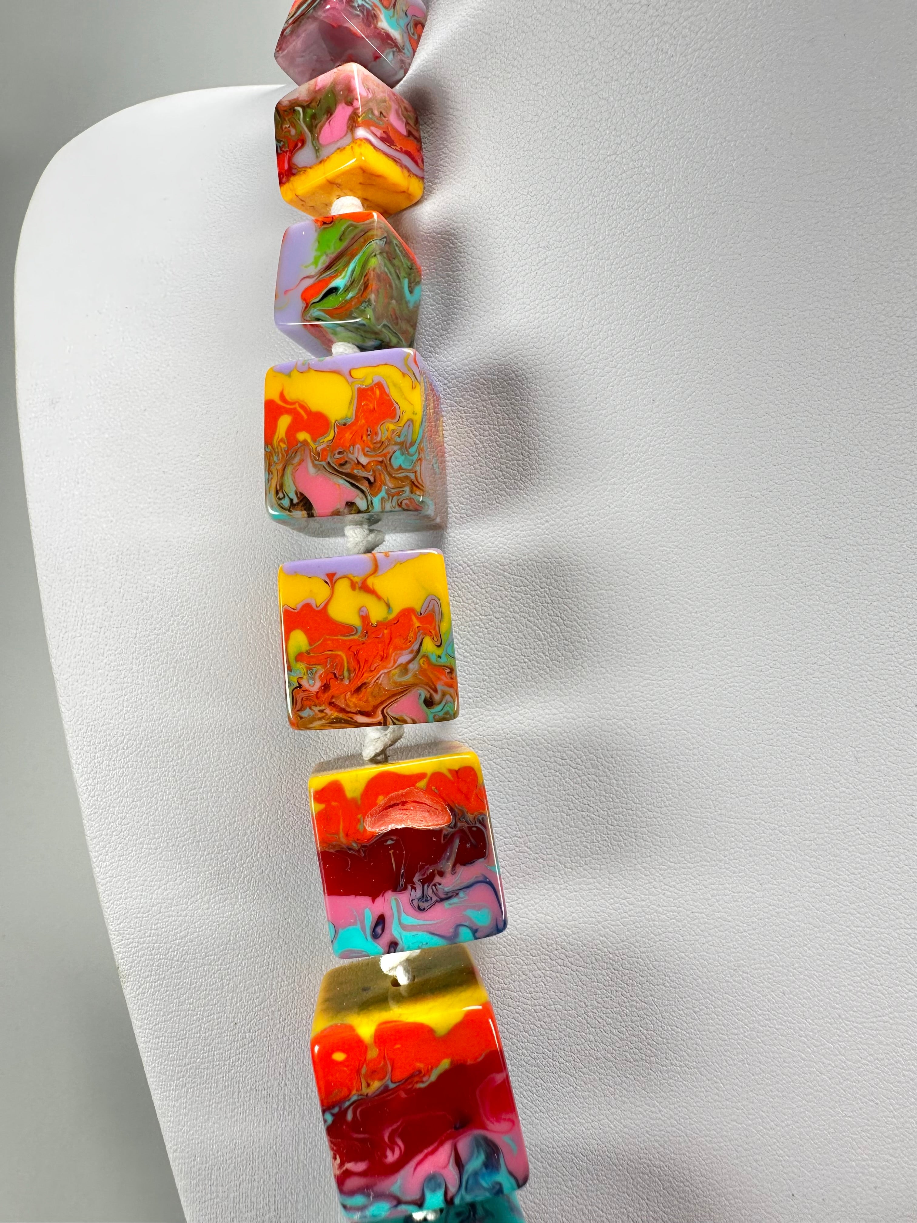 Jackie Brazil "Kandinsky" Mix Size Liquorice Cubes Resin Necklace ( N3343 )