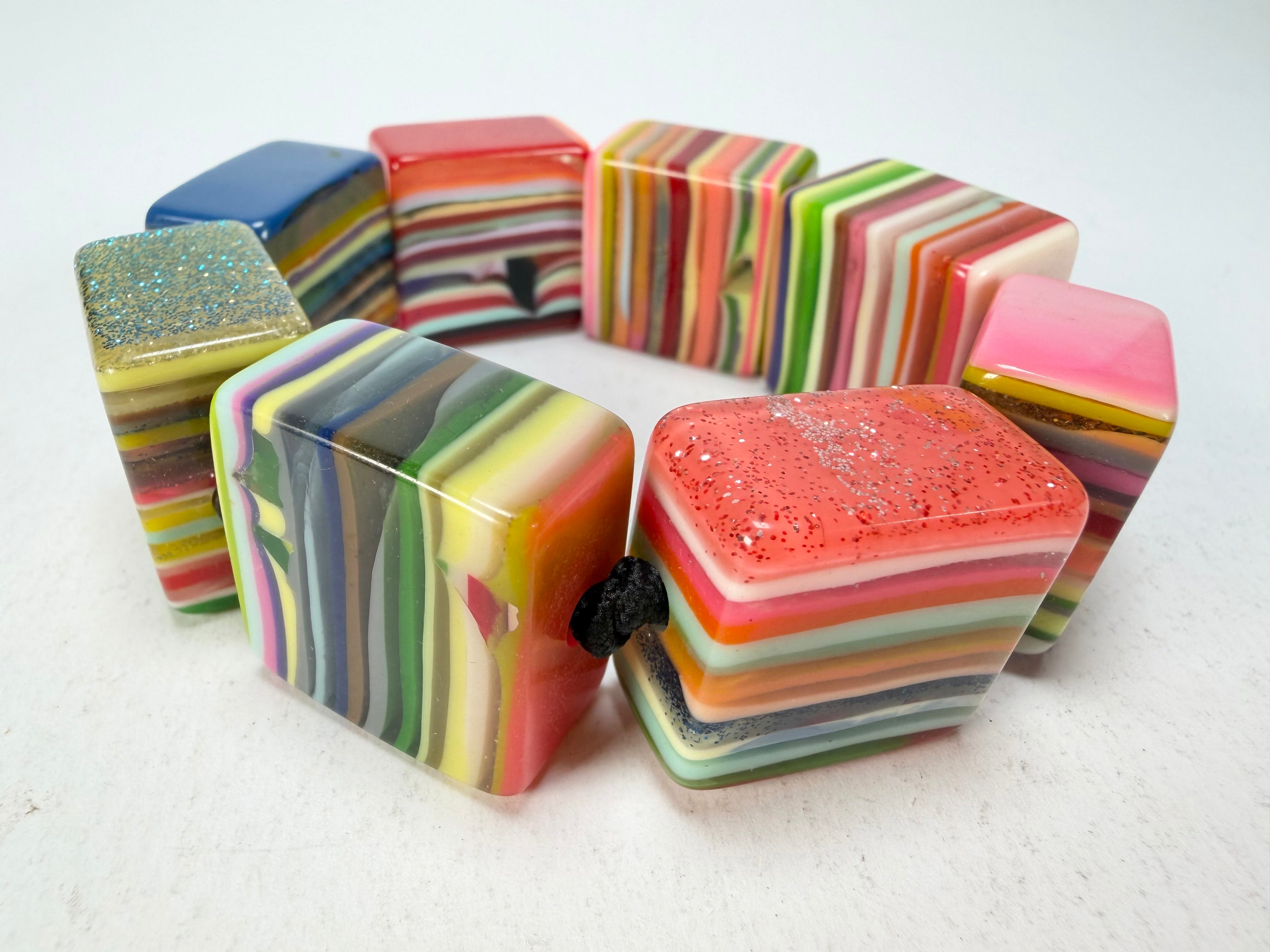 Jackie Brazil "Gala" Liquorice Half Rectangles On Elastic Spring Mix Bracelet ( B0778 )