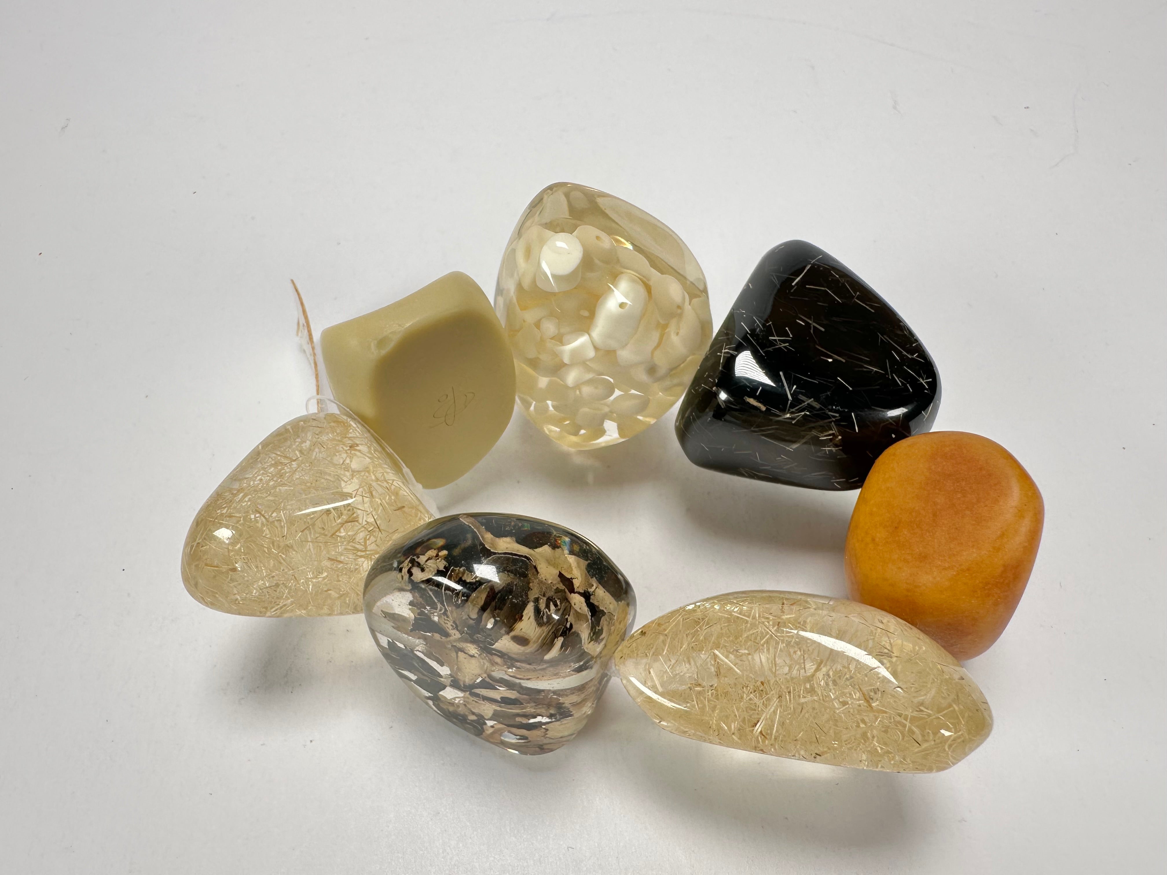 Jackie Brazil "Cusco" Seasons Mix Large Stones Elasticated Bracelet ( B1350 )