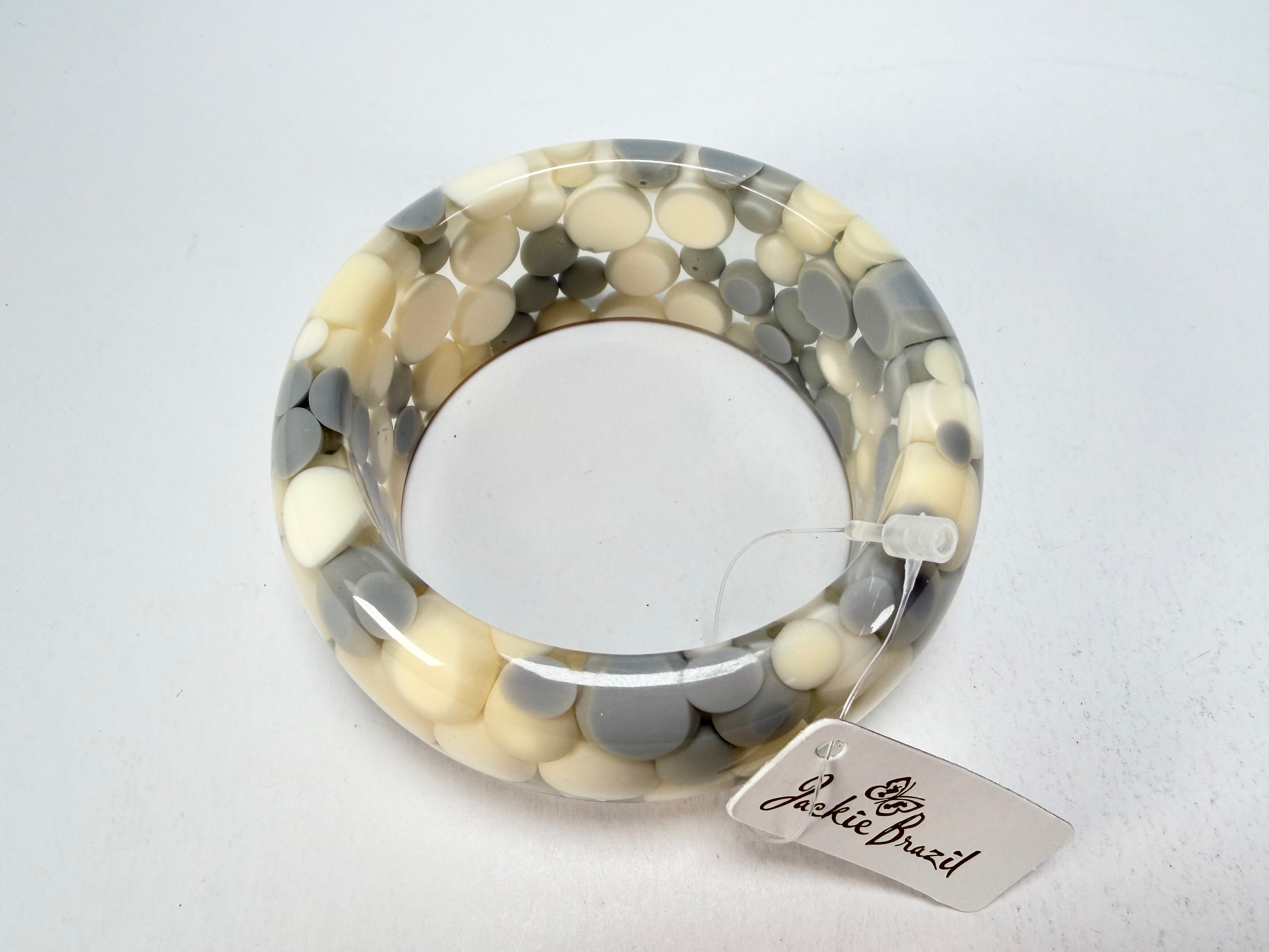 Jackie Brazil "Petit Balls" Cream Mix Spots Solid Round Resin 3.4cm Bangle ( B2520 )